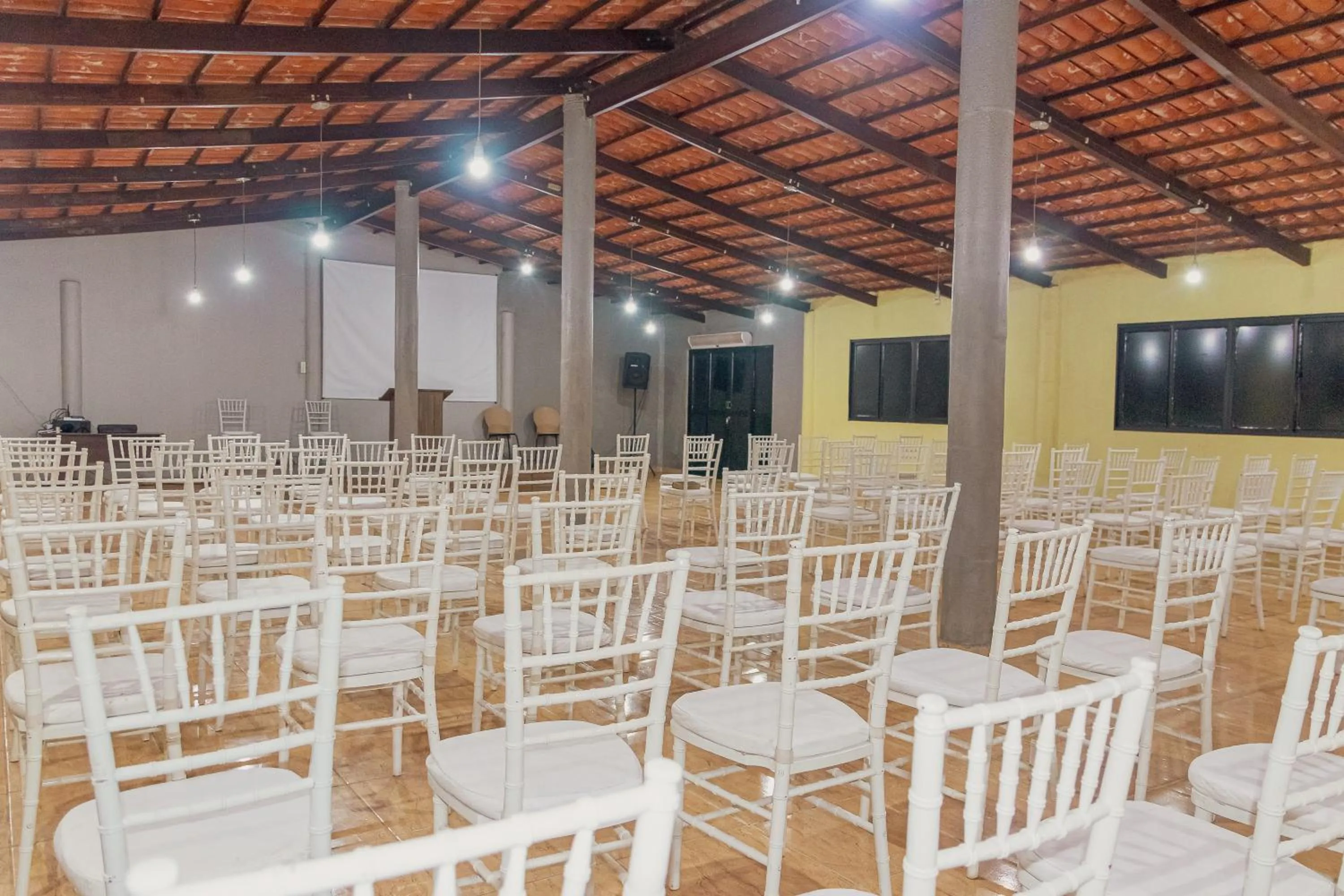 Communal lounge/ TV room in Pousada Brasil Cumbuco