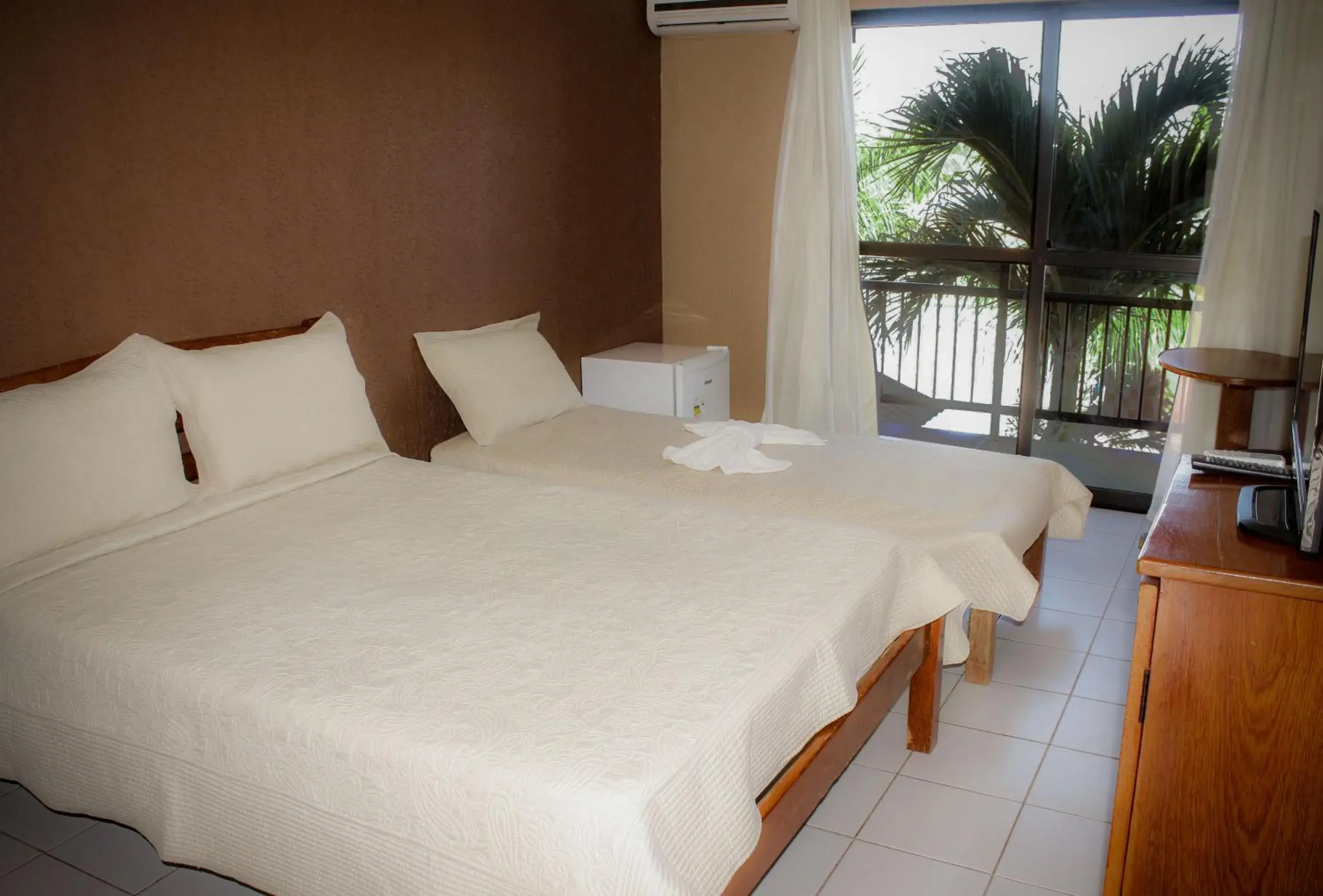 Triple Room in Pousada Brasil Cumbuco Triple Room in Pousada Brasil Cumbuco