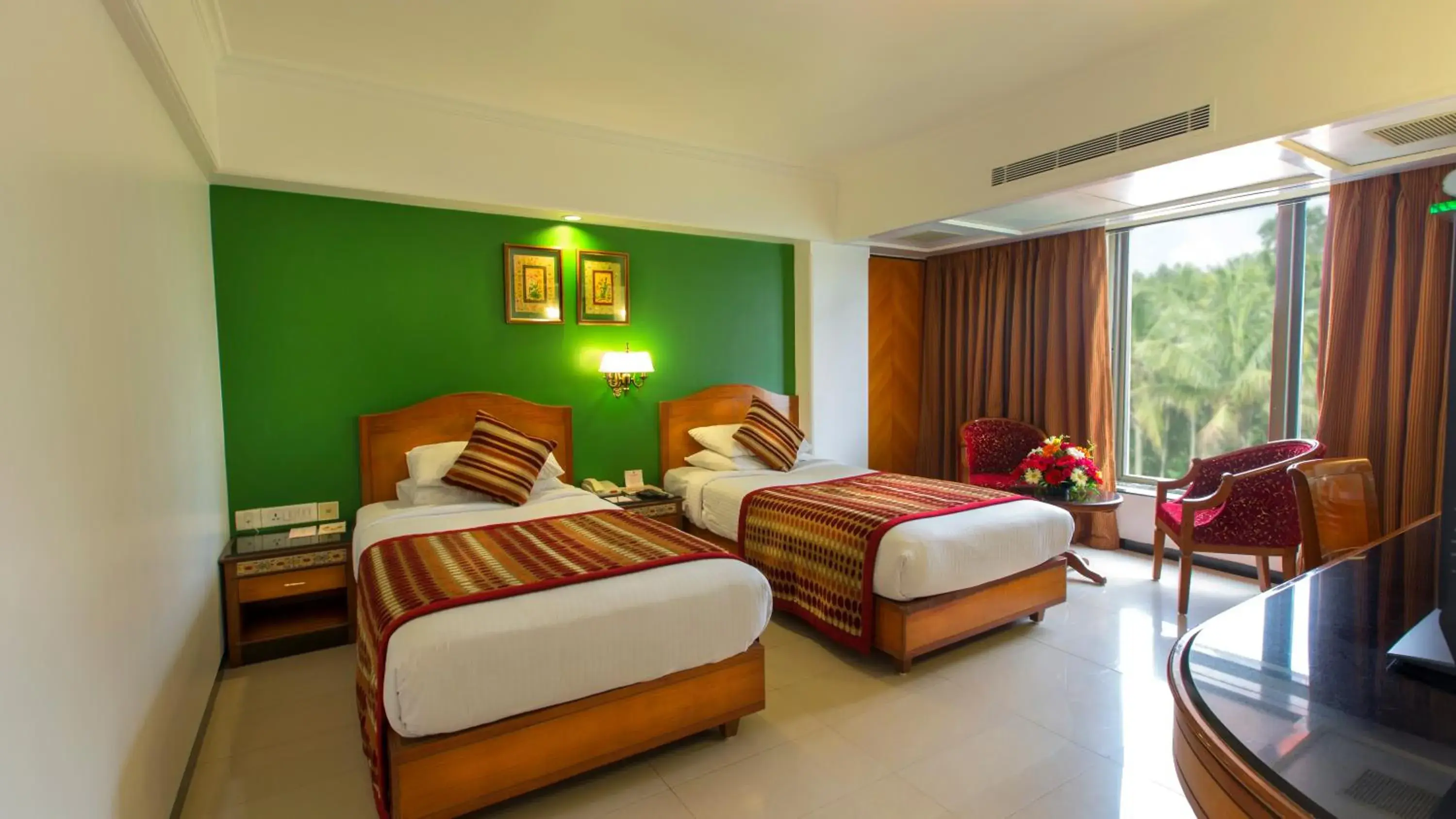 Day, Bed in Ramee Guestline Hotel Dadar Day, Bed in Ramee Guestline Hotel Dadar