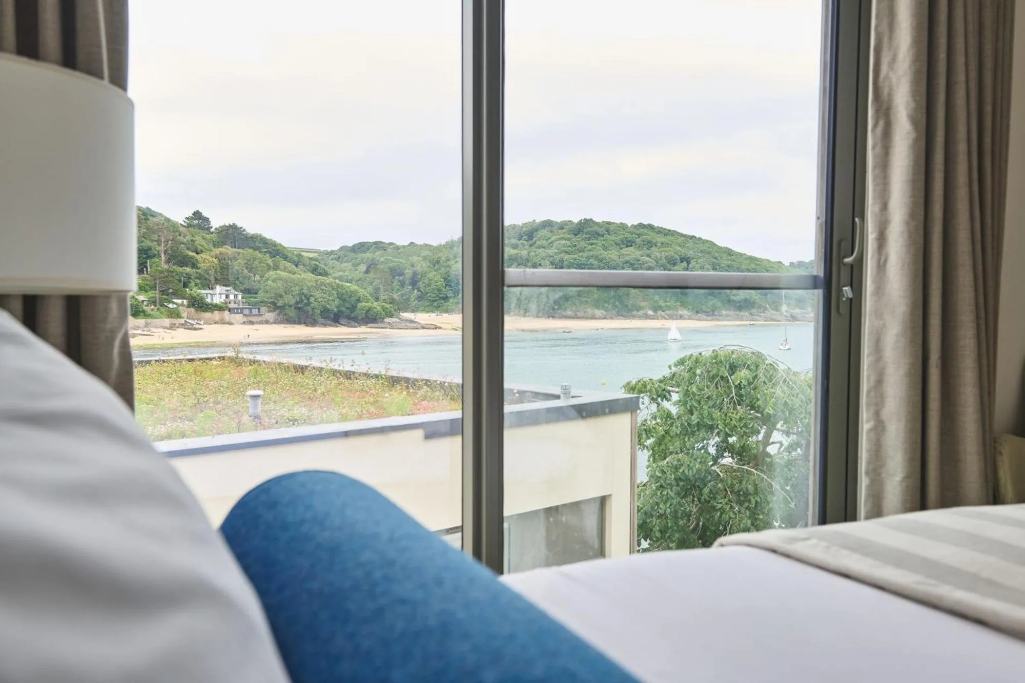 Bed in Harbour Hotel & Spa Salcombe