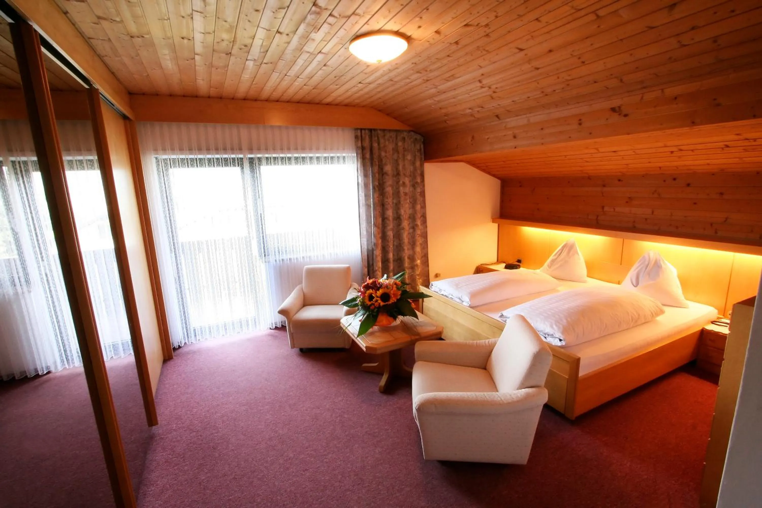 Bed in Hotel Schönbrunn