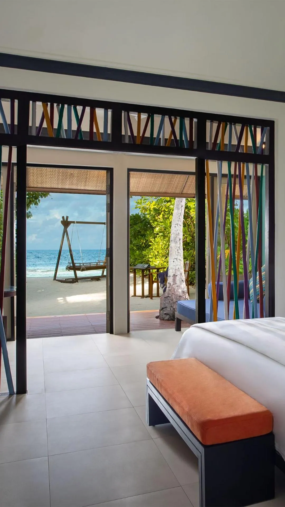 Bed in Dhawa Ihuru, part of Banyan Group