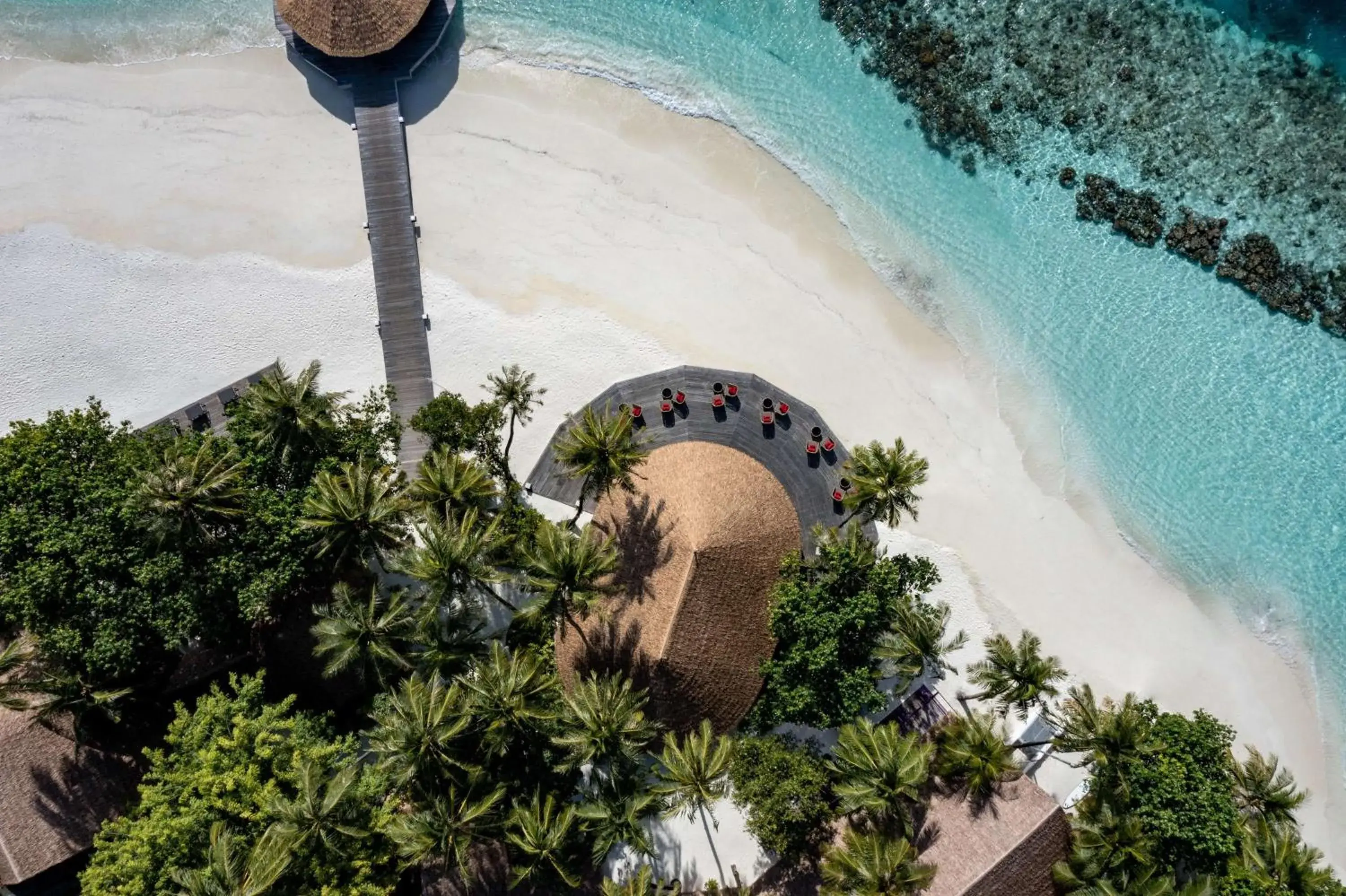 Lounge or bar in Dhawa Ihuru, part of Banyan Group Lounge or bar in Dhawa Ihuru, part of Banyan Group