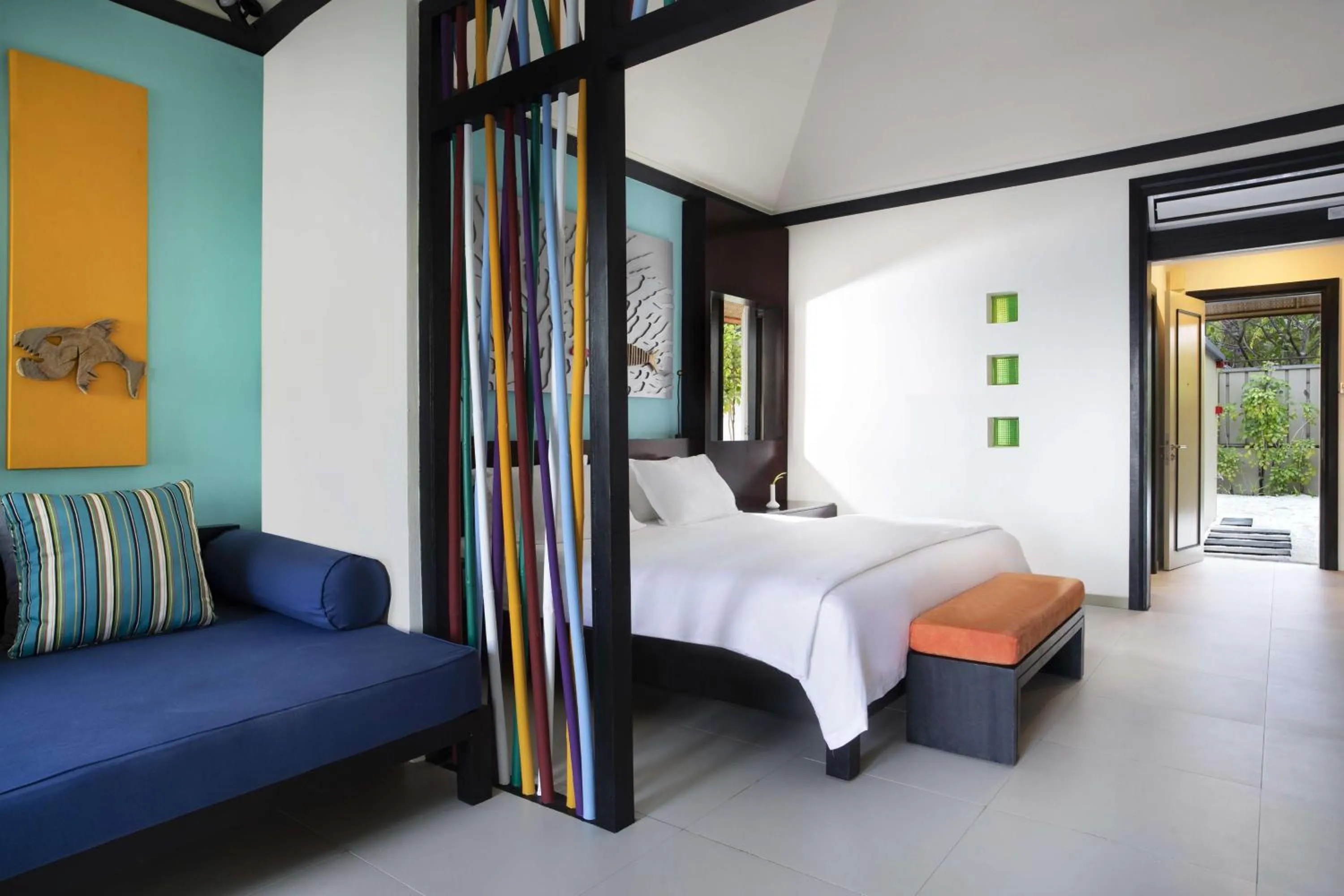 Bedroom, Bed in Dhawa Ihuru, part of Banyan Group