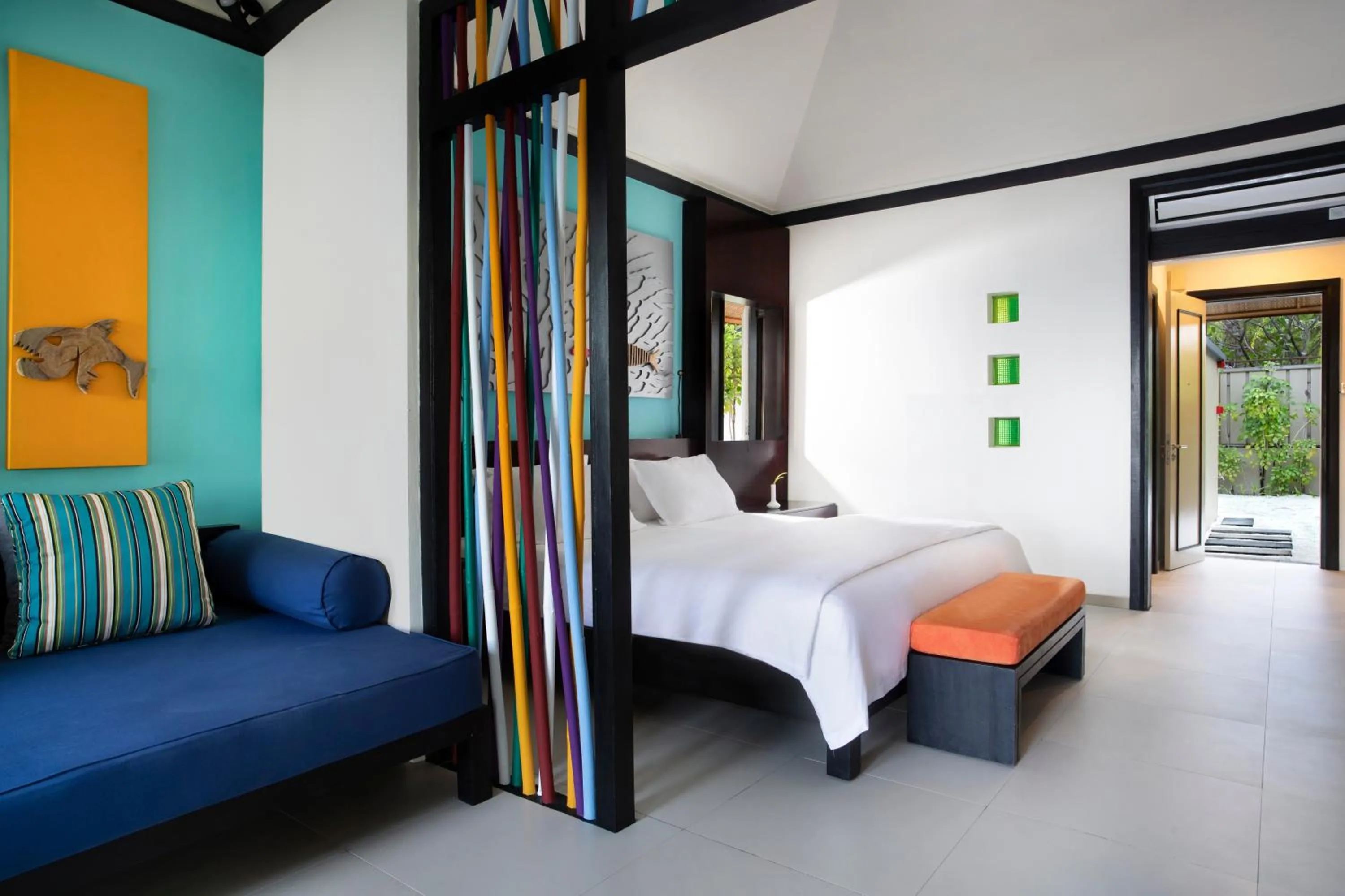 Bedroom, Bed in Dhawa Ihuru, part of Banyan Group