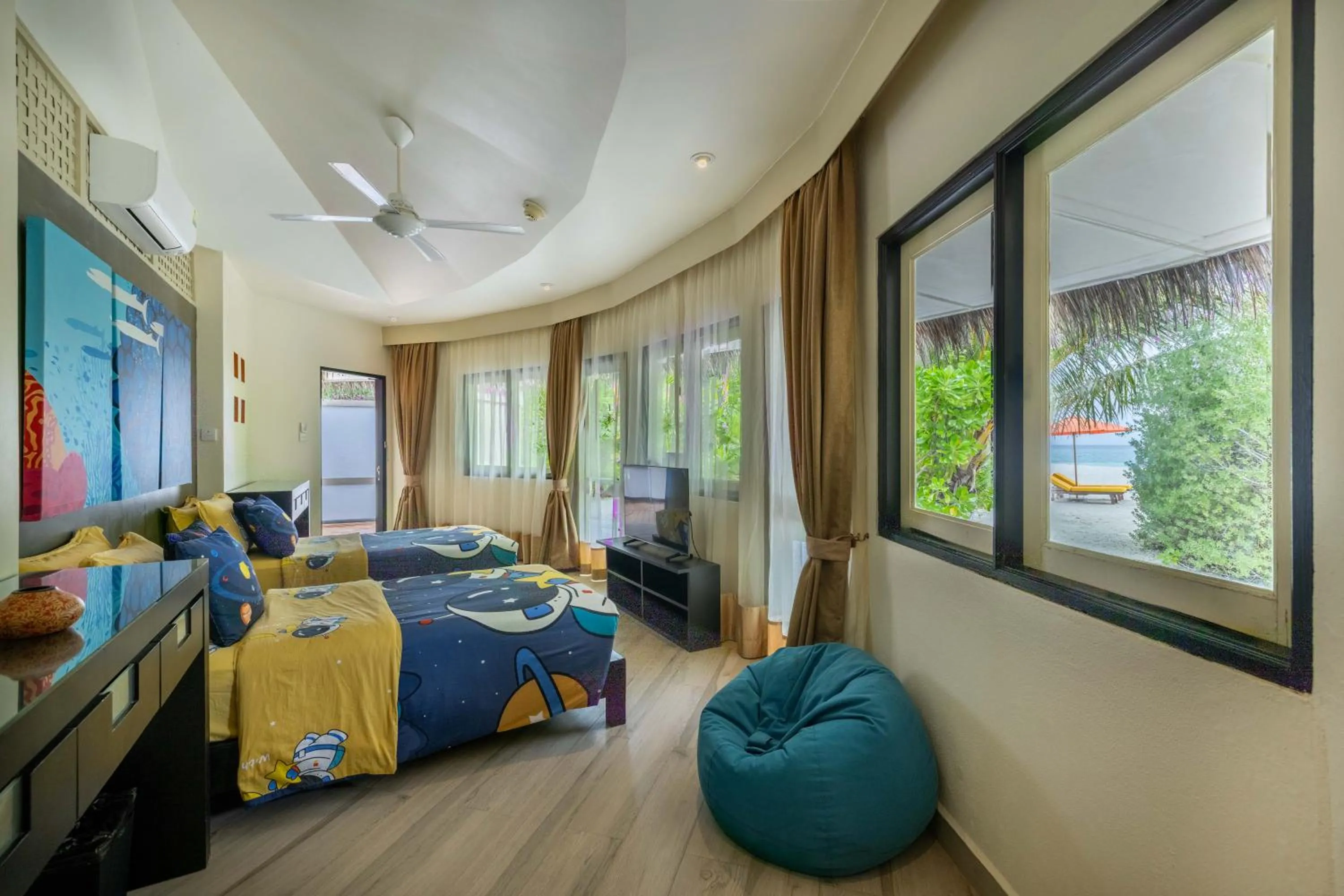 Bedroom, Bed in Angsana Velavaru - Enjoy 20 percent off Return Seaplane for Two guests on stays of 4 nights or more between 1 March to 23 December 2026