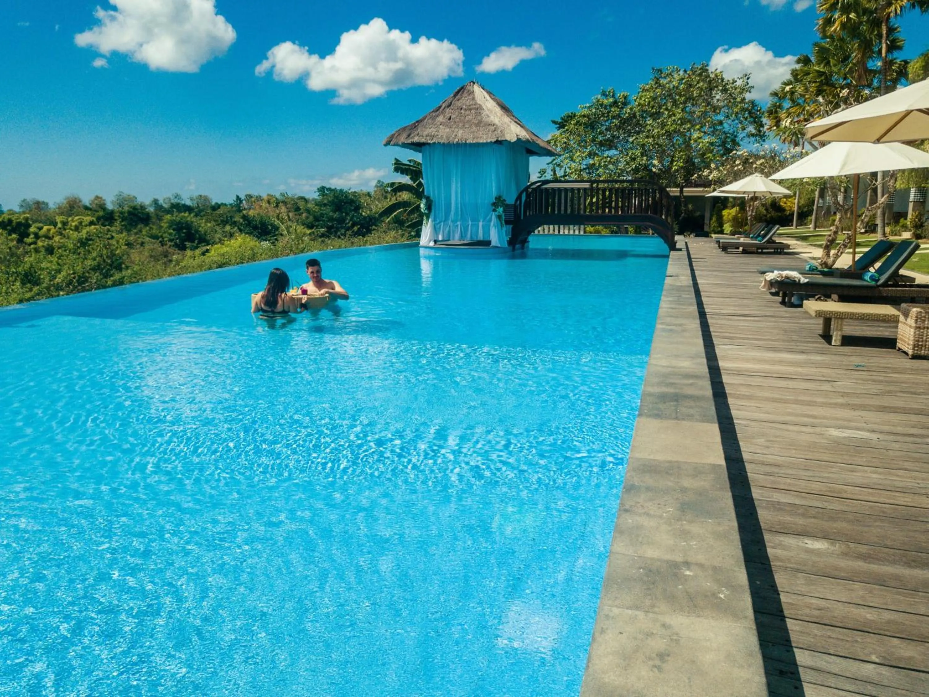 Swimming pool in Semabu Hills Hotel Nusa Penida