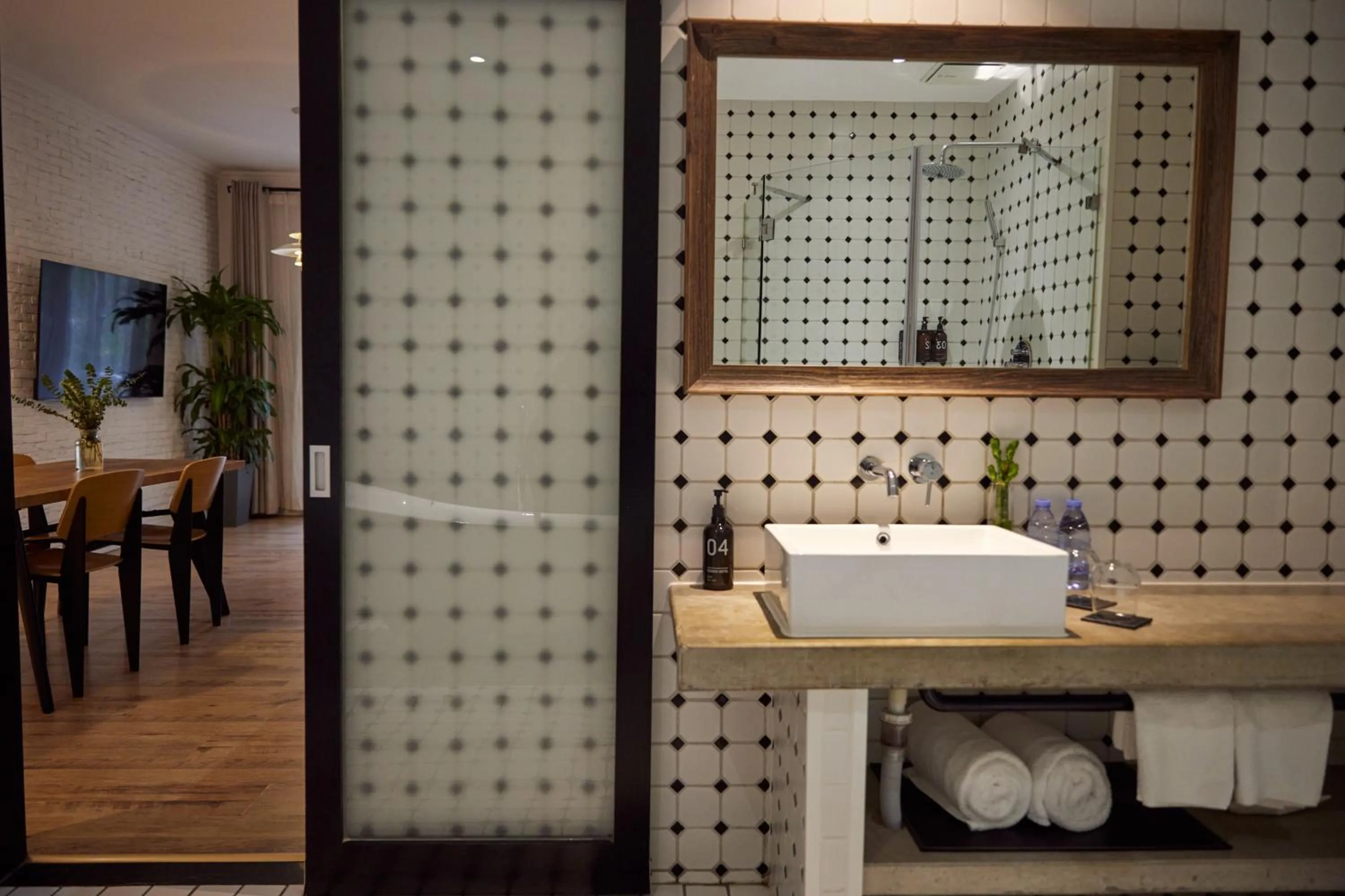 Bathroom in Yi Stack Hotel Beijing