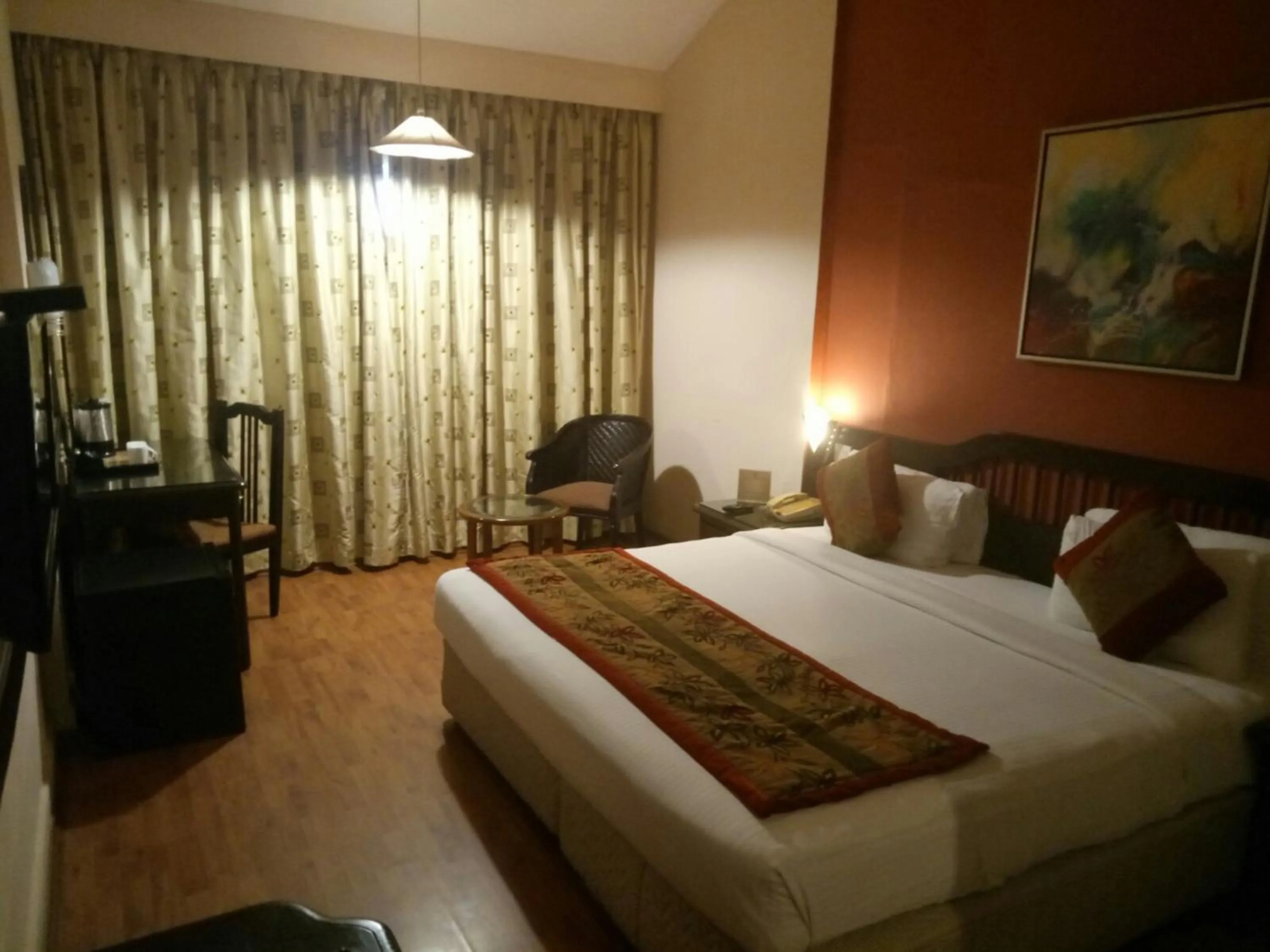 Bedroom, Bed in Ramee Guestline Hotel Bangalore