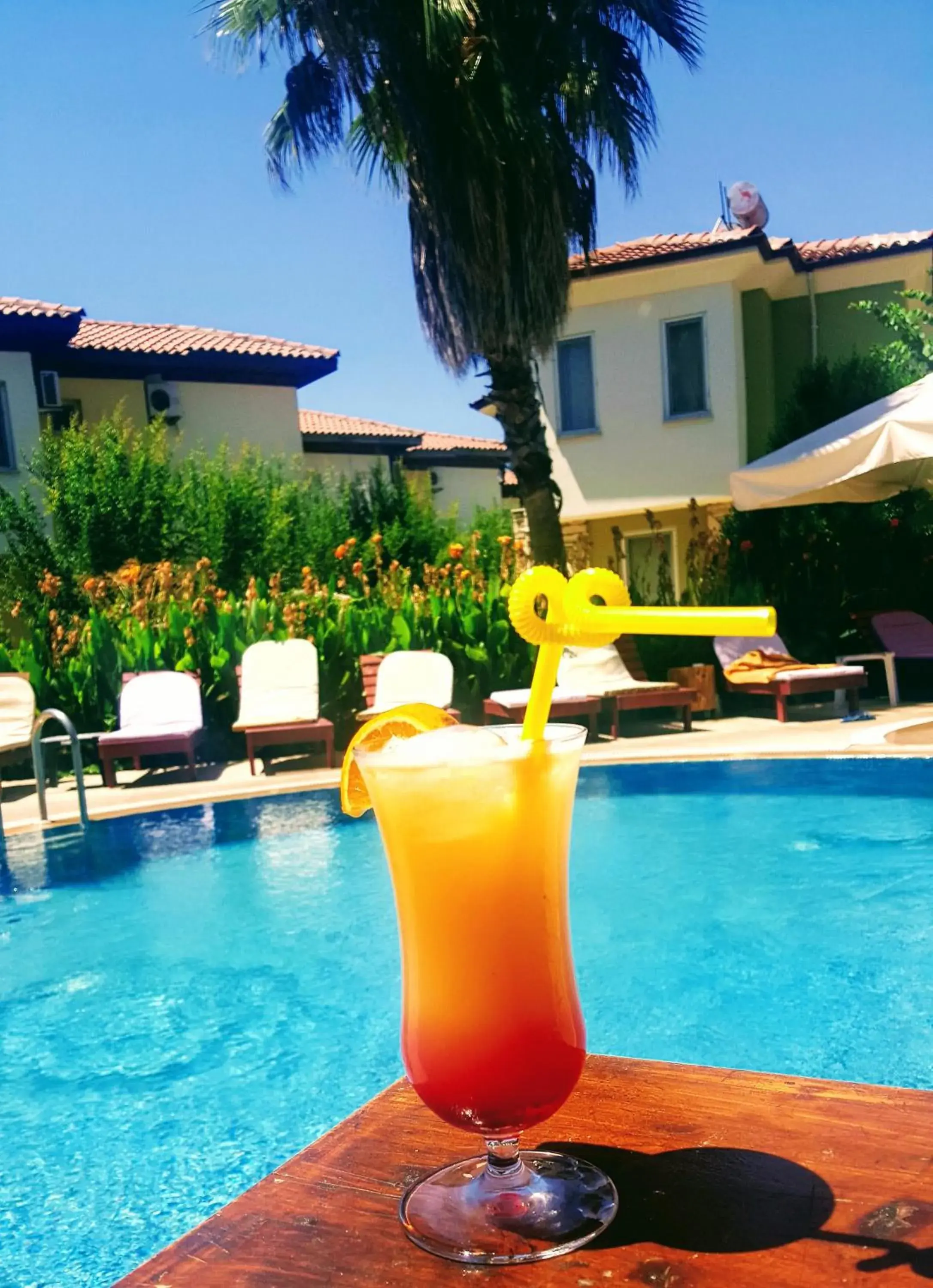 Swimming pool in Konak Su Hotel Swimming pool in Konak Su Hotel