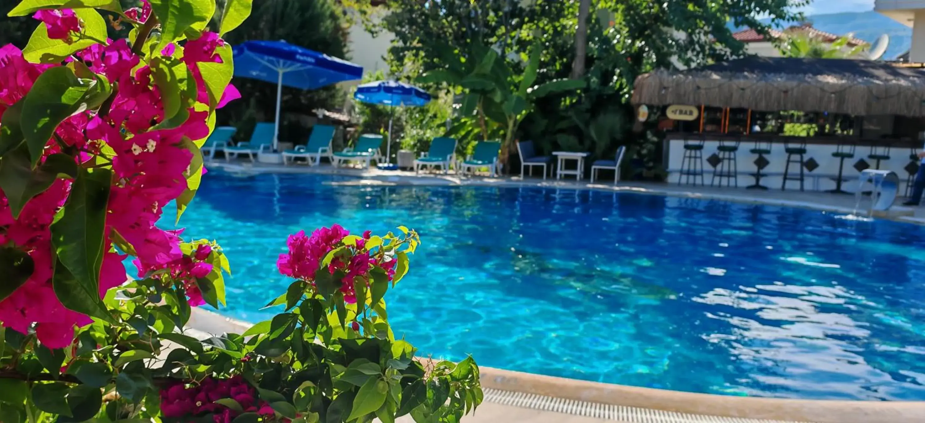Pool view in Konak Su Hotel Pool view in Konak Su Hotel