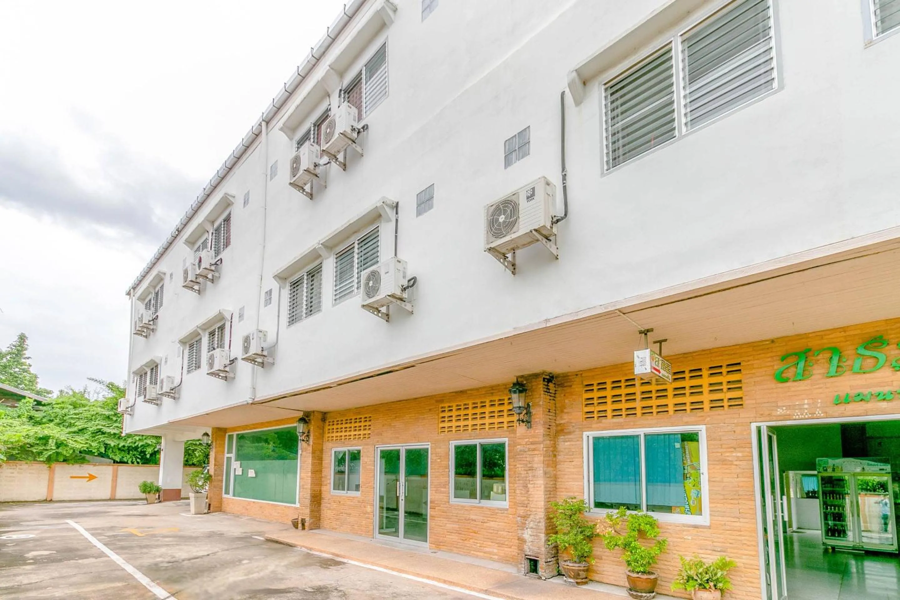 Other in OYO 1161 Sathorn Mansion