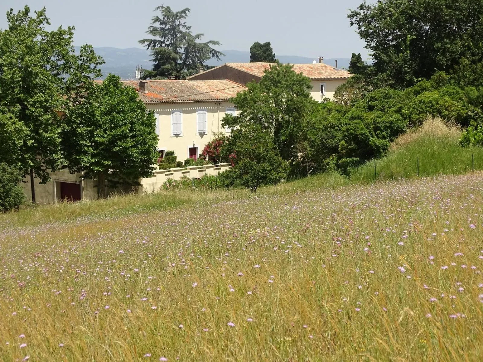 Property building in Domaine De La Petite Tour