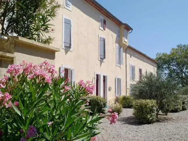 Domaine De La Petite Tour Domaine De La Petite Tour