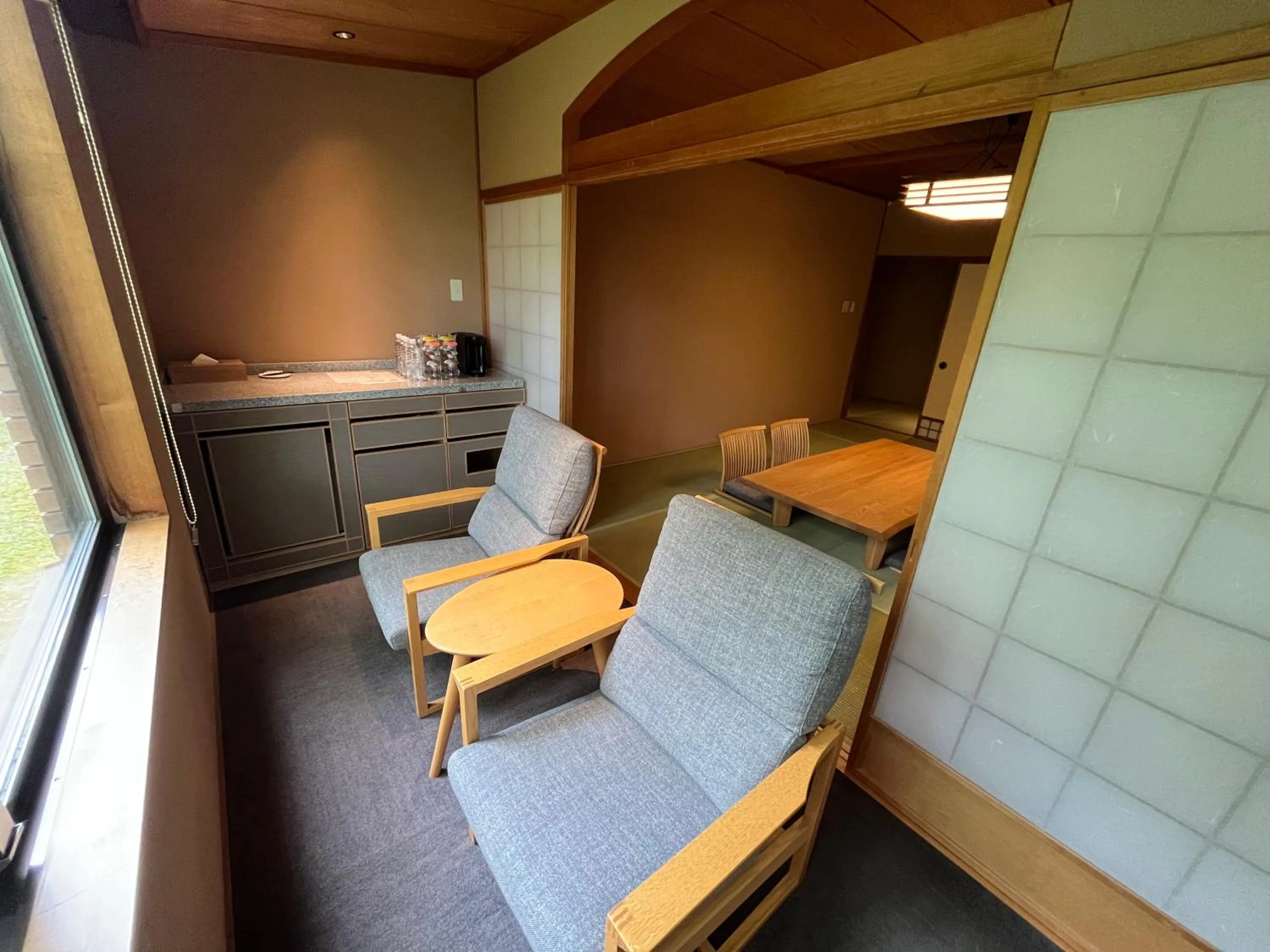 Living room, Bed in Kuriya Suizan