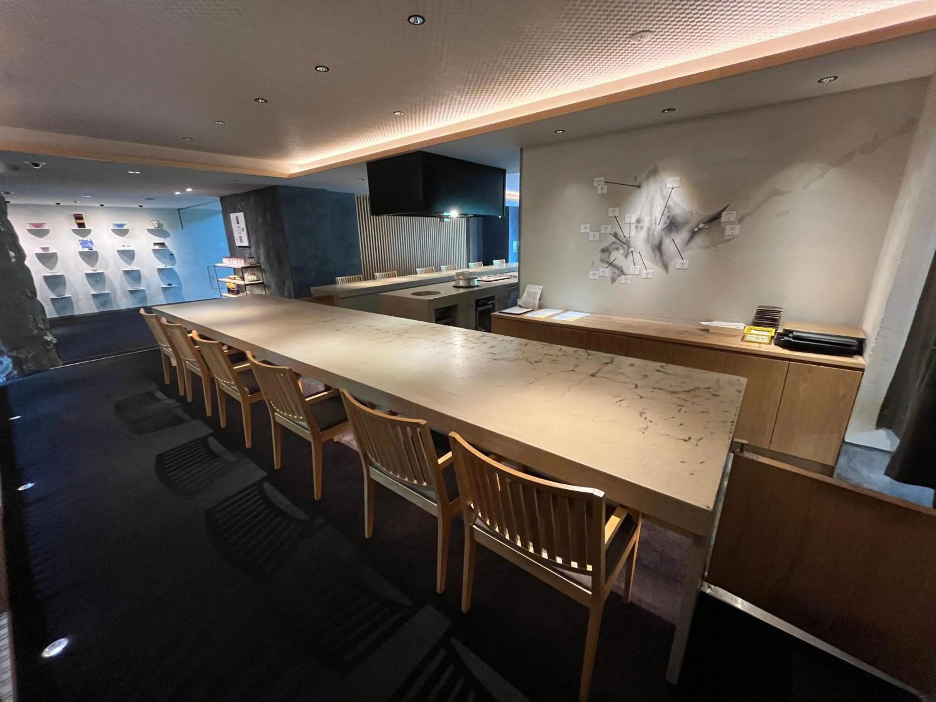 Restaurant/places to eat in Kuriya Suizan