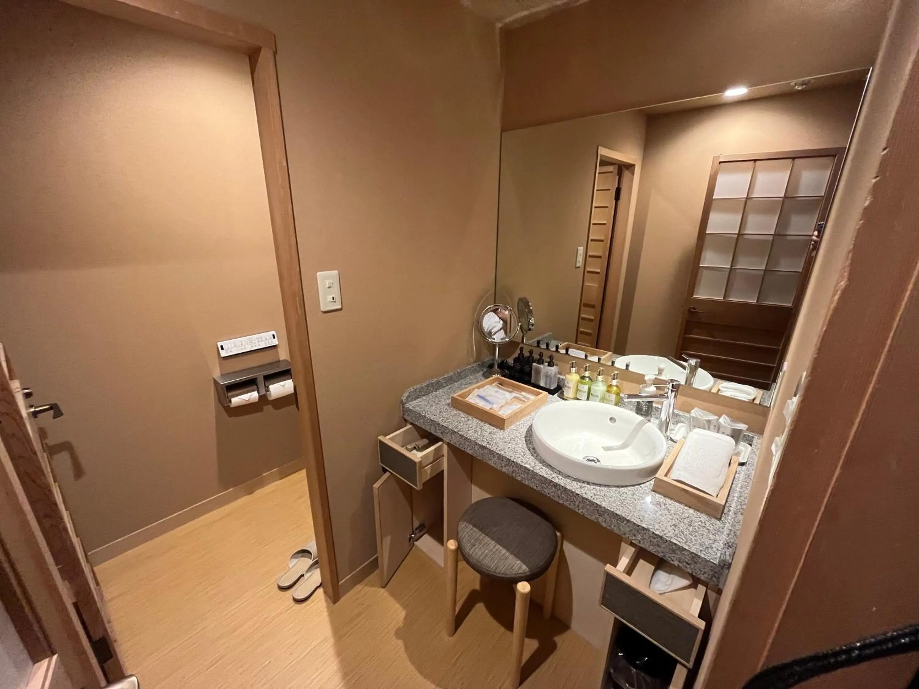 Bathroom in Kuriya Suizan