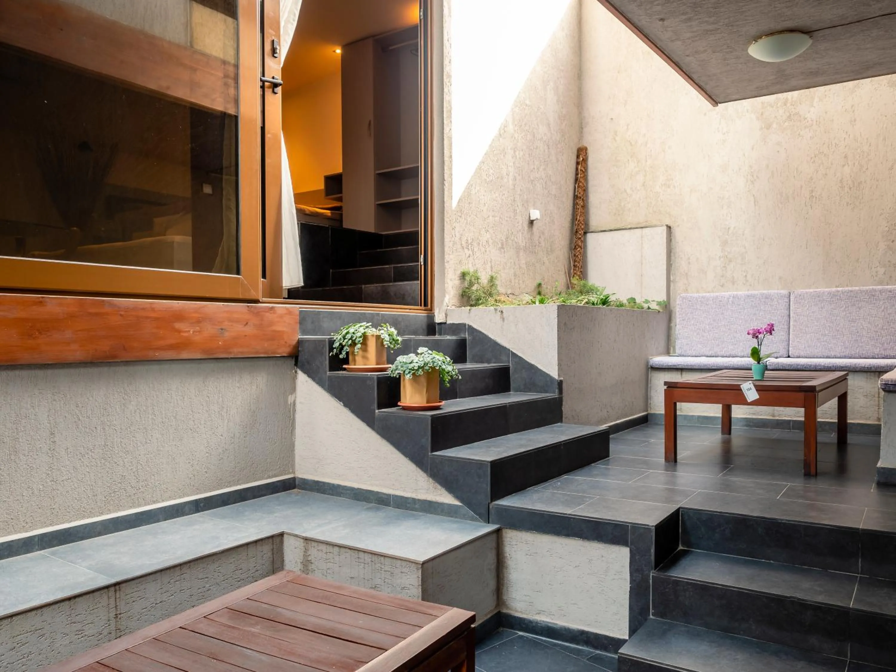 Seating area in Design Hotel Logatero