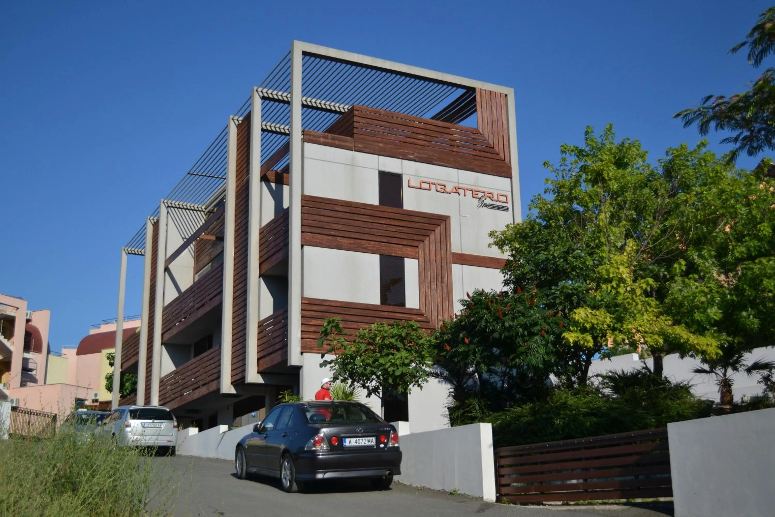 Facade/entrance in Design Hotel Logatero