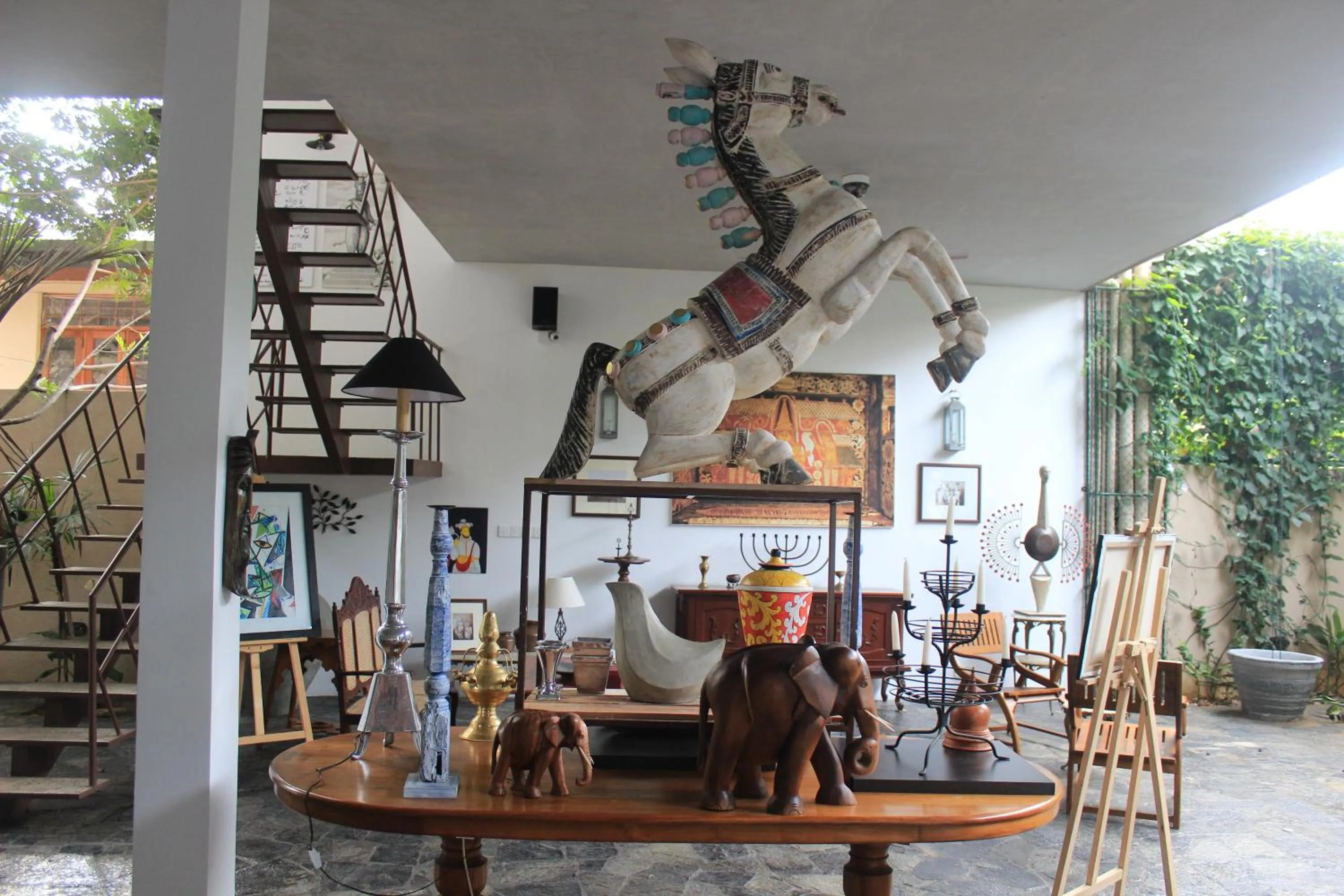 On-site shops in Atelier