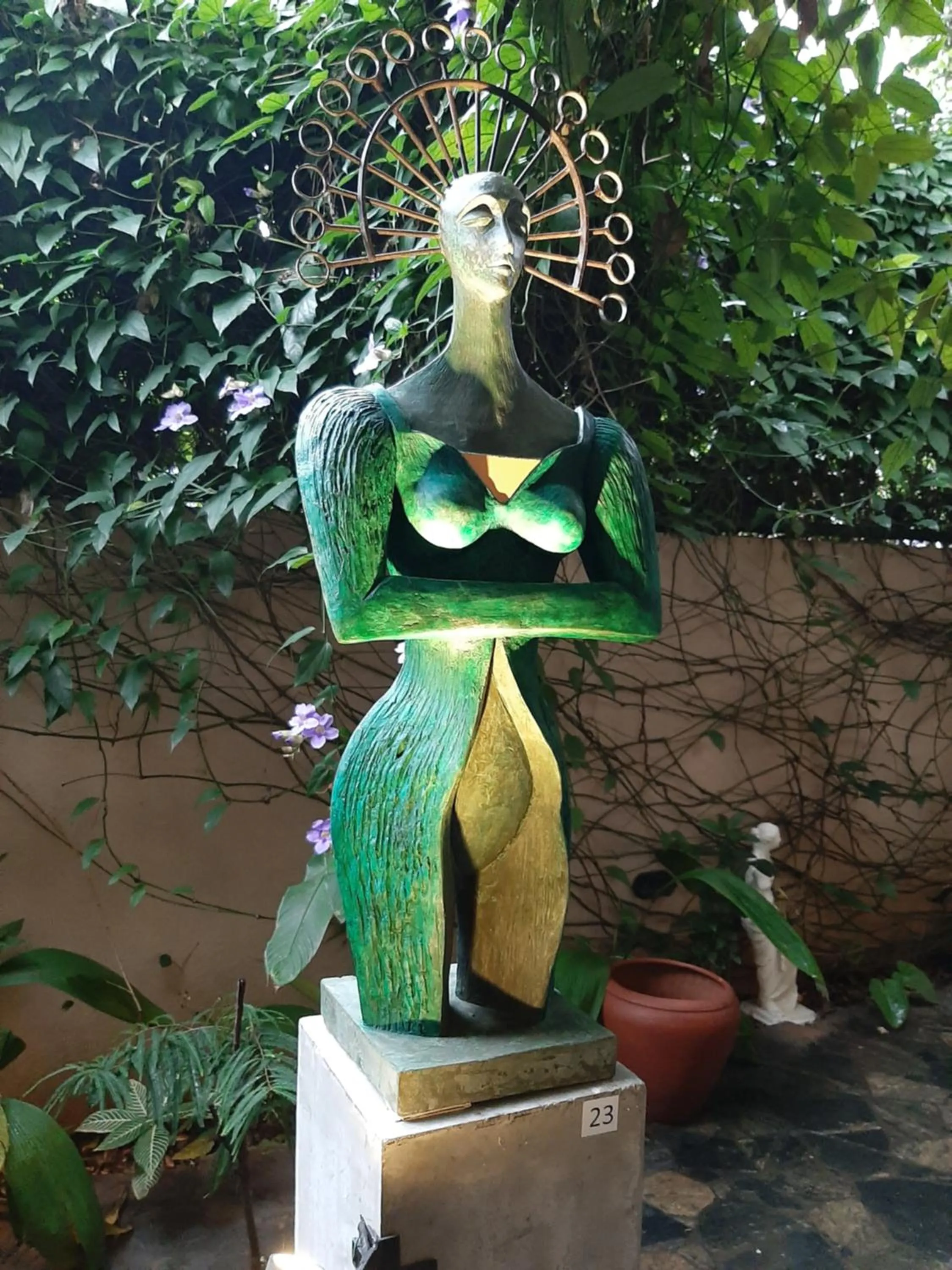 Property building in Atelier