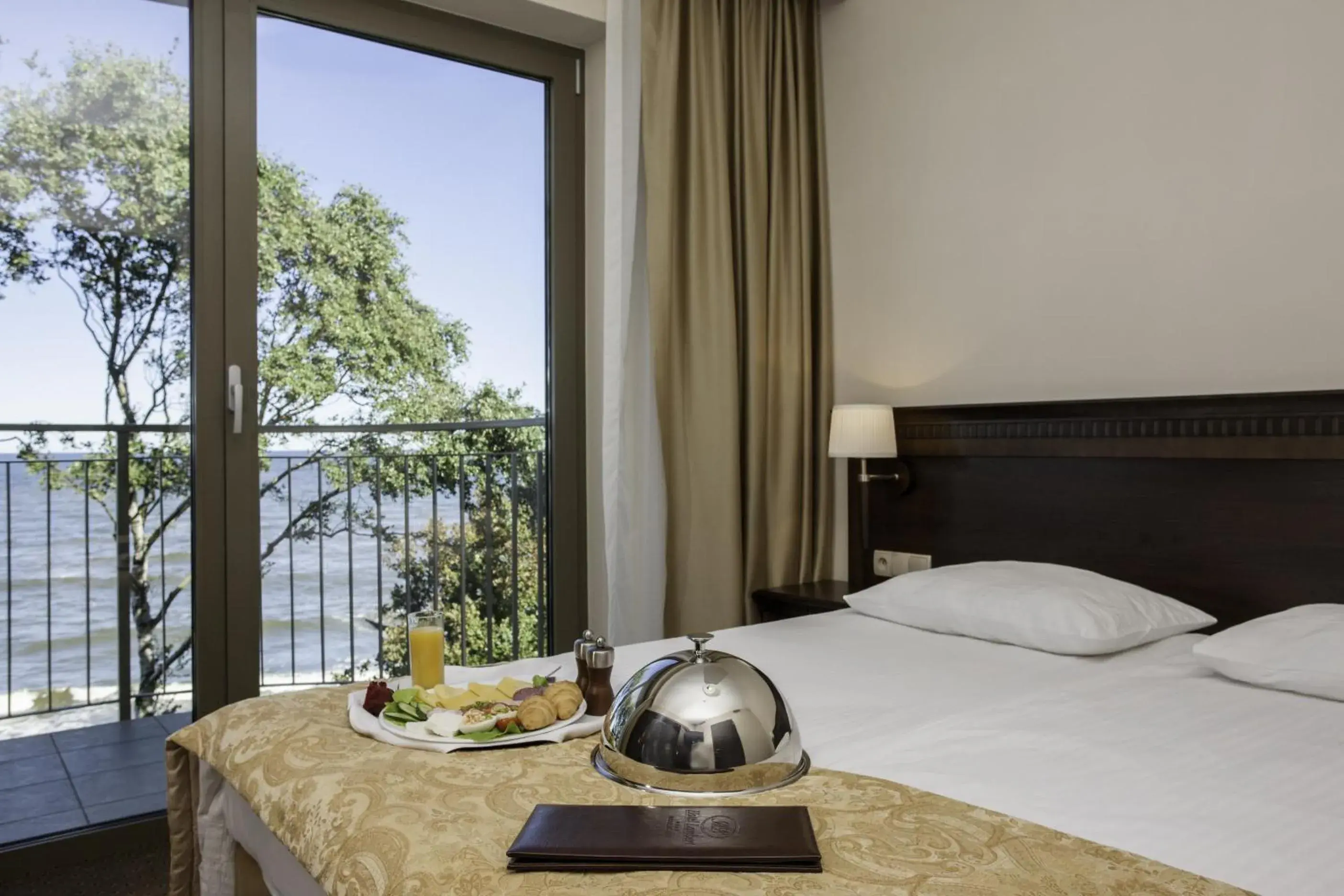 Superior Apartment with Sea View in Hotel Lambert Medical Spa Superior Apartment with Sea View in Hotel Lambert Medical Spa