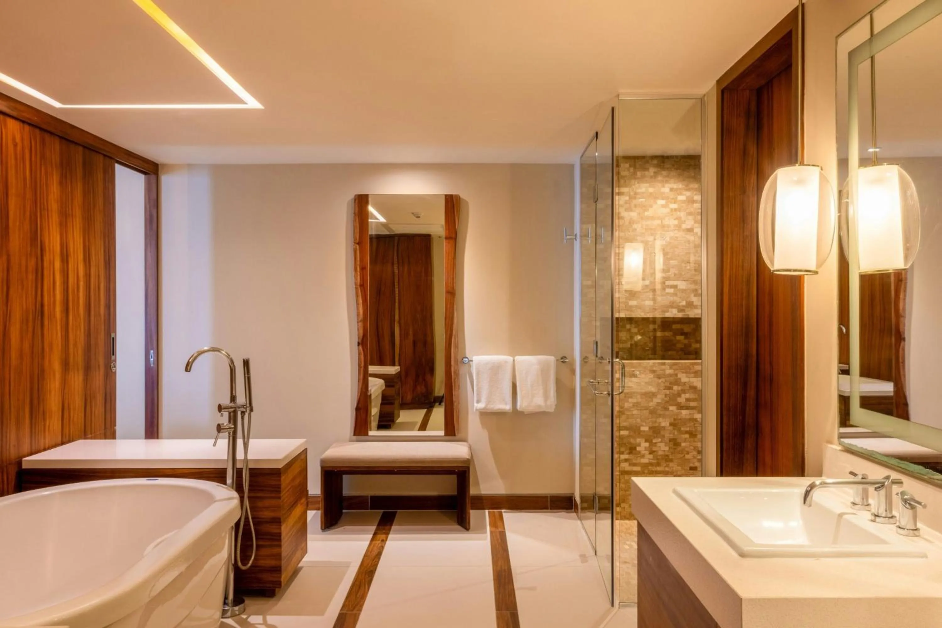 Bathroom, Bed in The Westin Cozumel