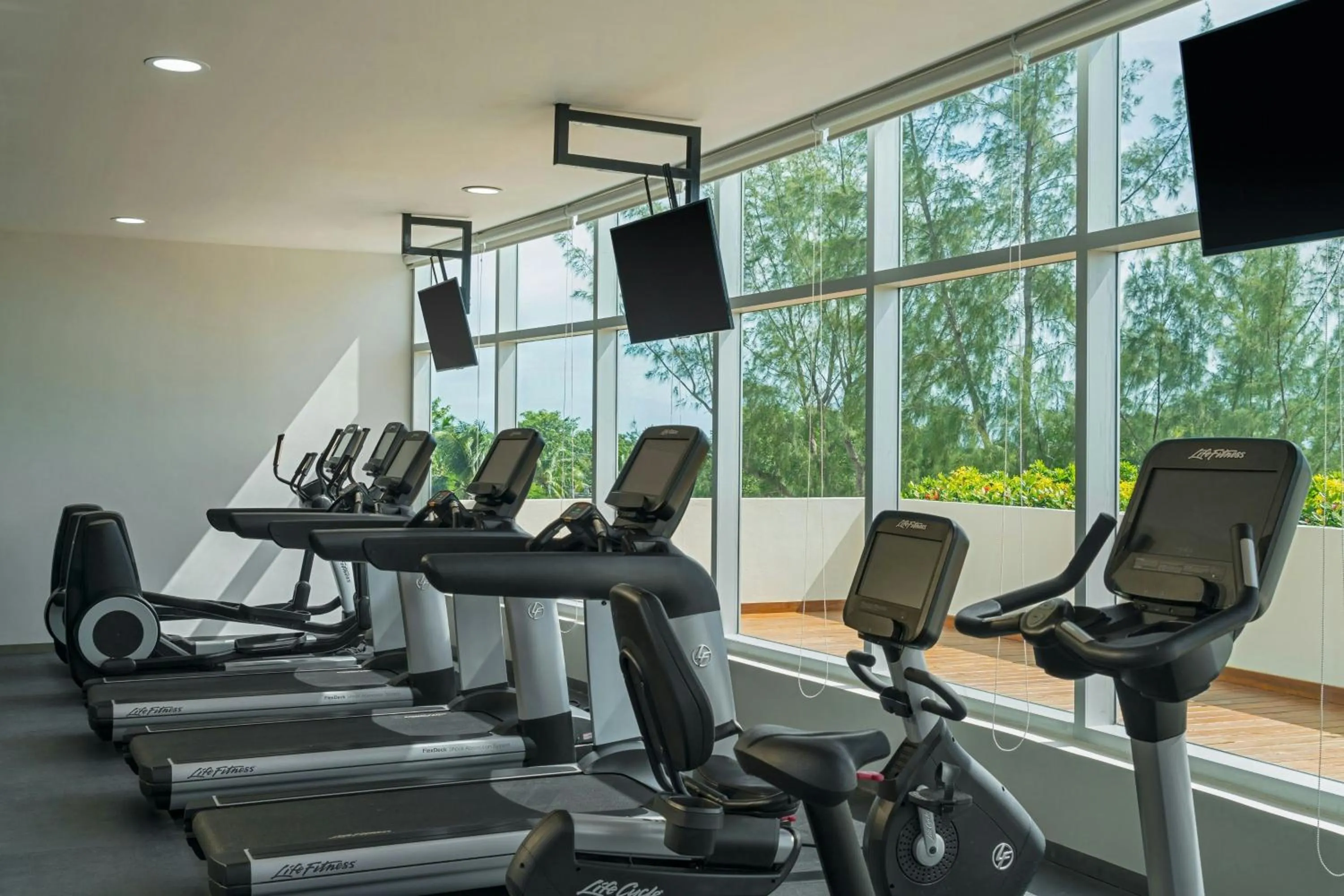 Fitness centre/facilities in The Westin Cozumel