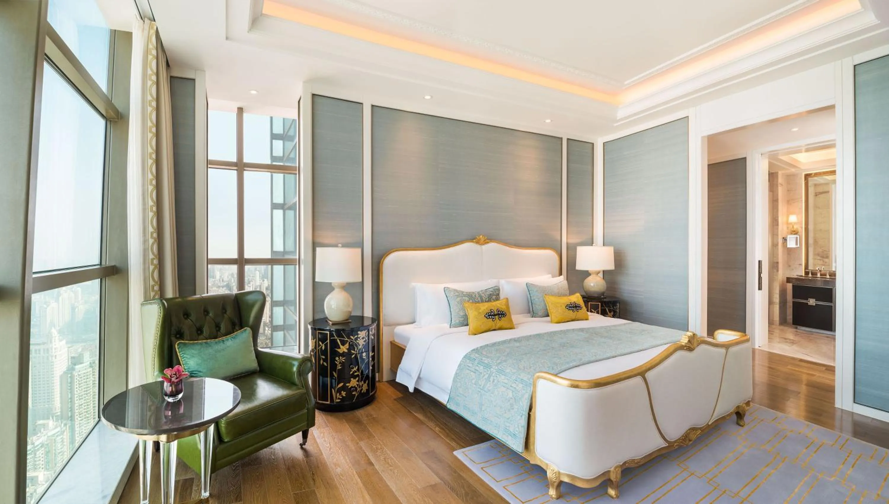 Bed in The St Regis Shanghai Jingan - Where Downtown Luxury Meets Legendary Old Shanghai Jazz
