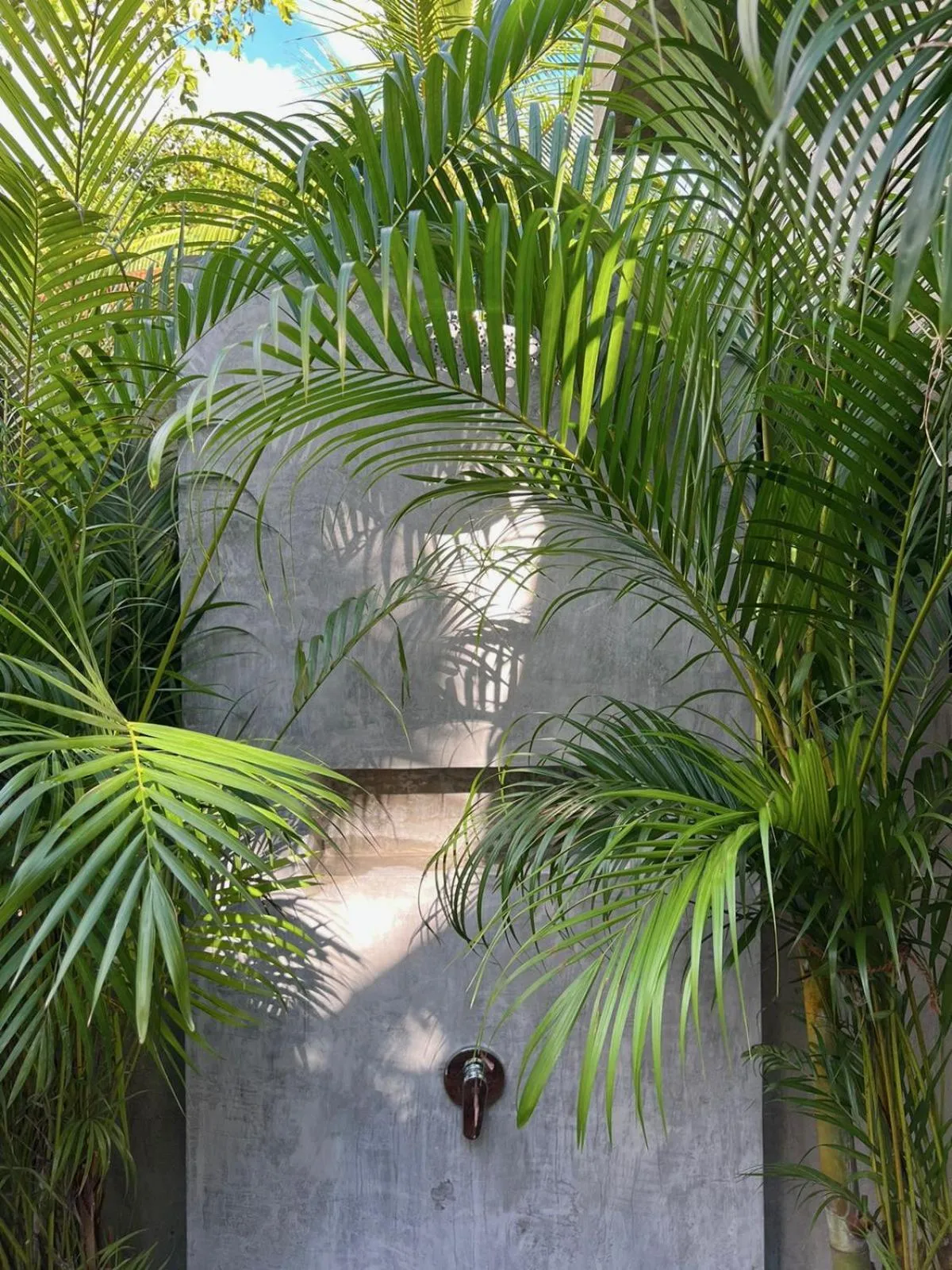 Shower in KAJU GREEN eco lodges