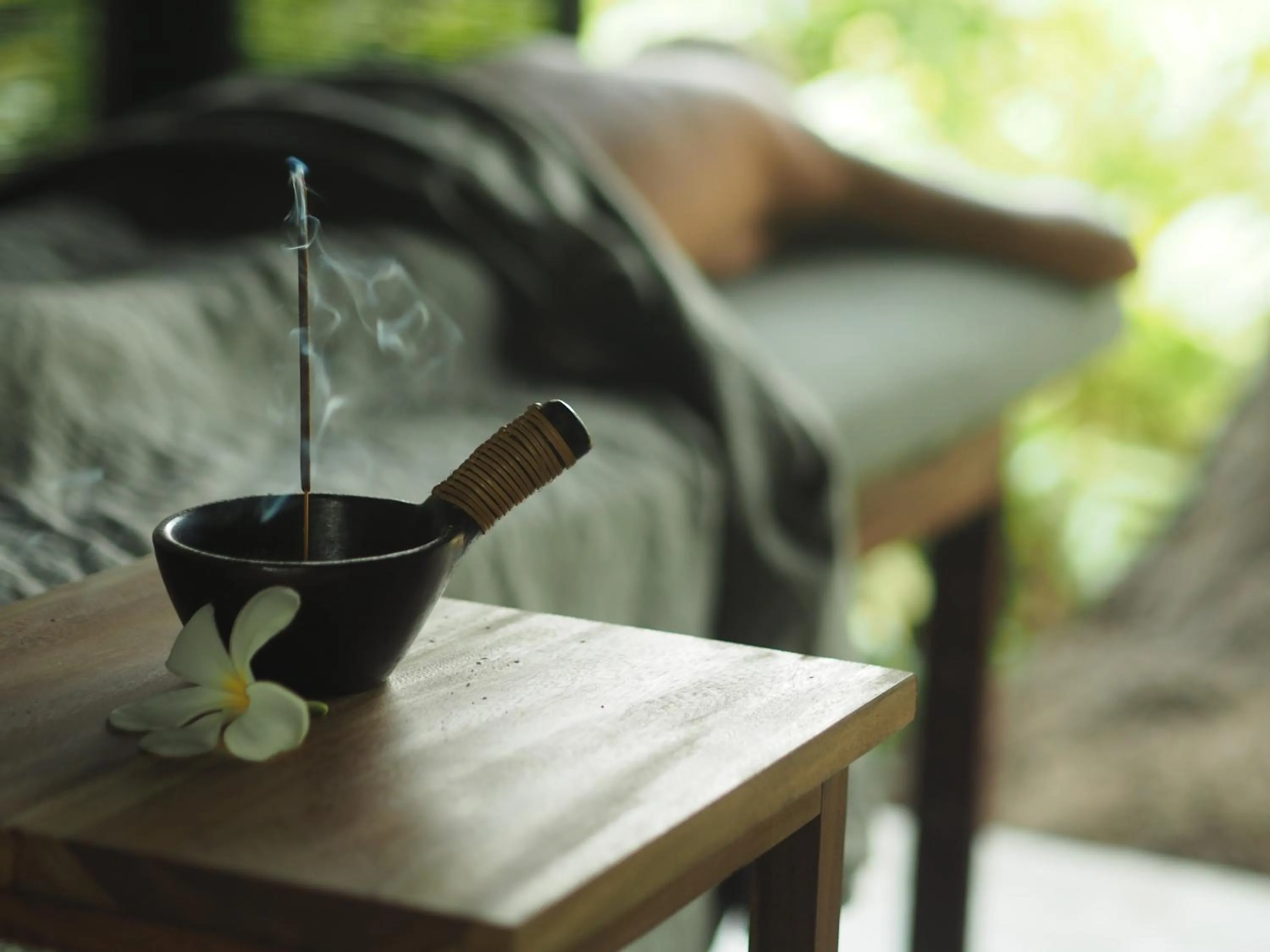 Massage in KAJU GREEN eco lodges