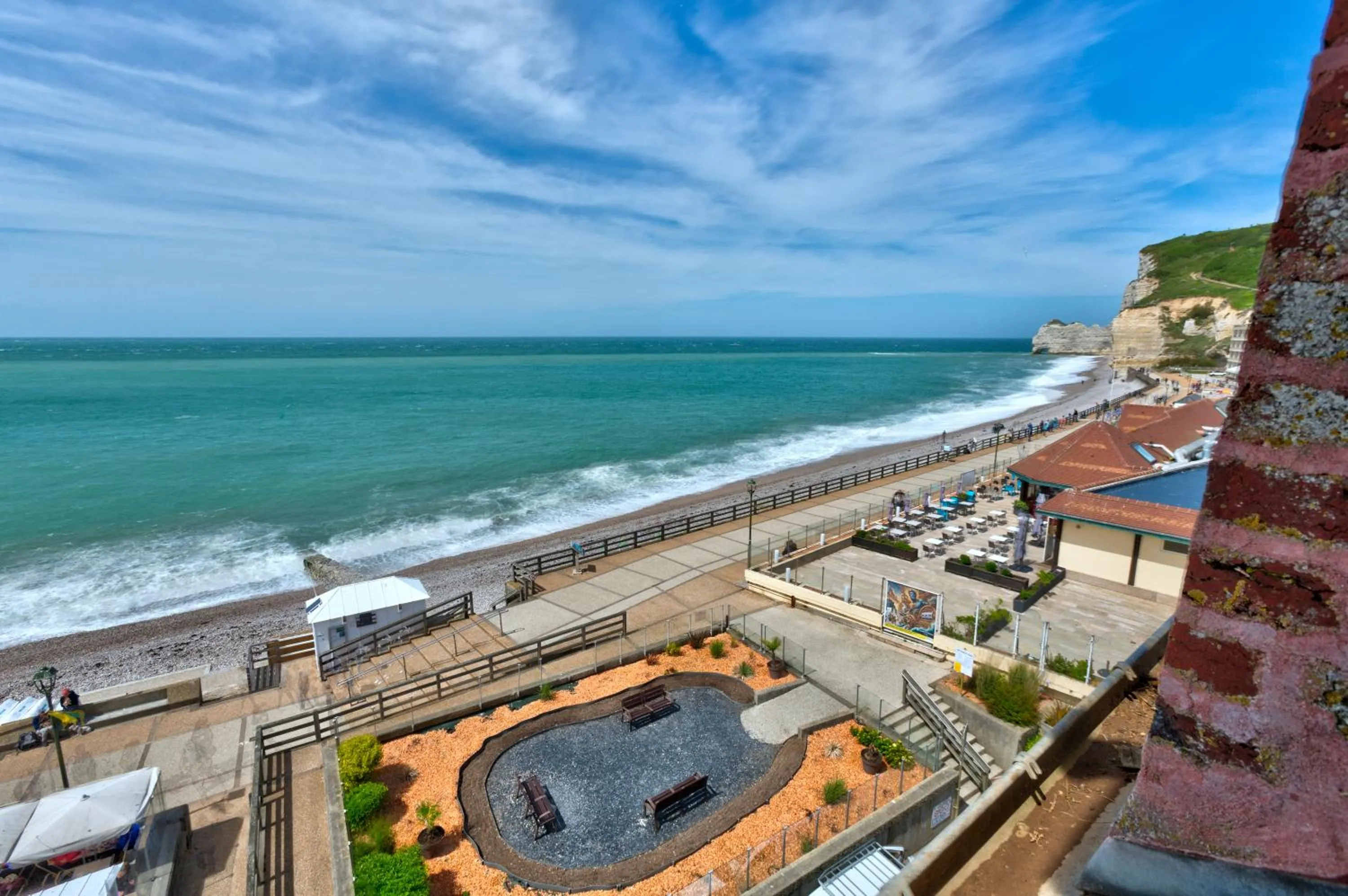 Sea view in Hotel Le Rayon Vert