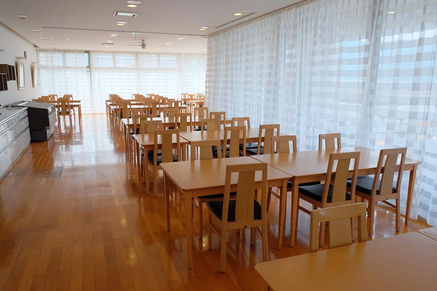 Restaurant/places to eat in Sunrise Katsuura