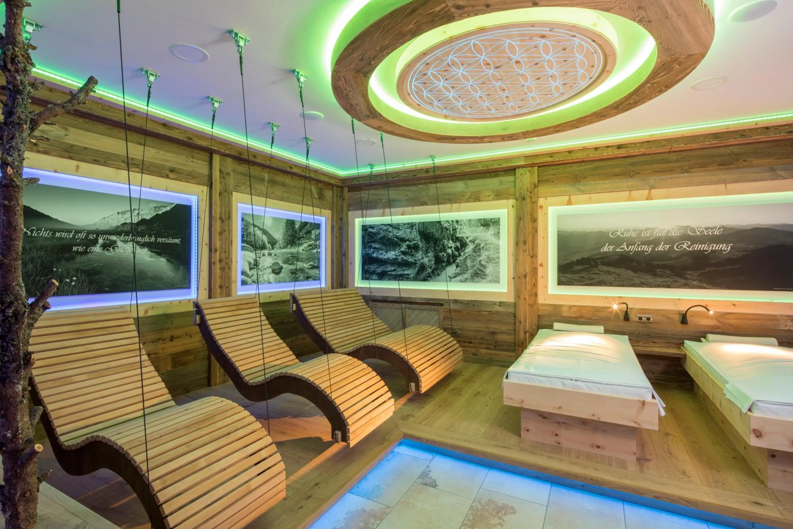 Spa and wellness centre/facilities in Hotel Alphof Alpbach