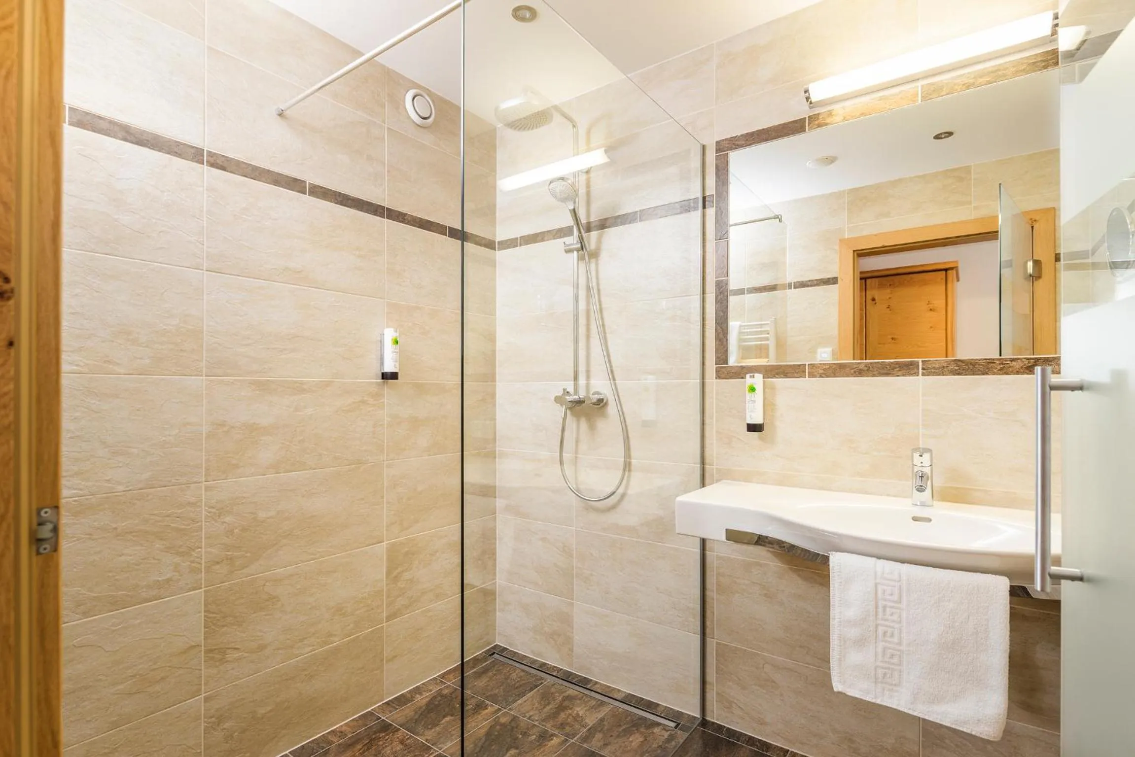 Shower in Hotel Alphof Alpbach