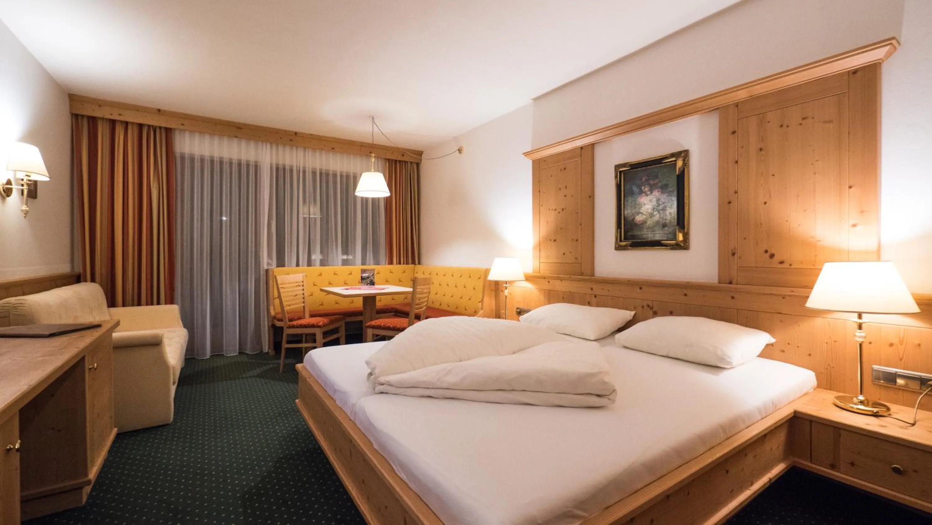 Photo of the whole room, Bed in Hotel Alphof Alpbach