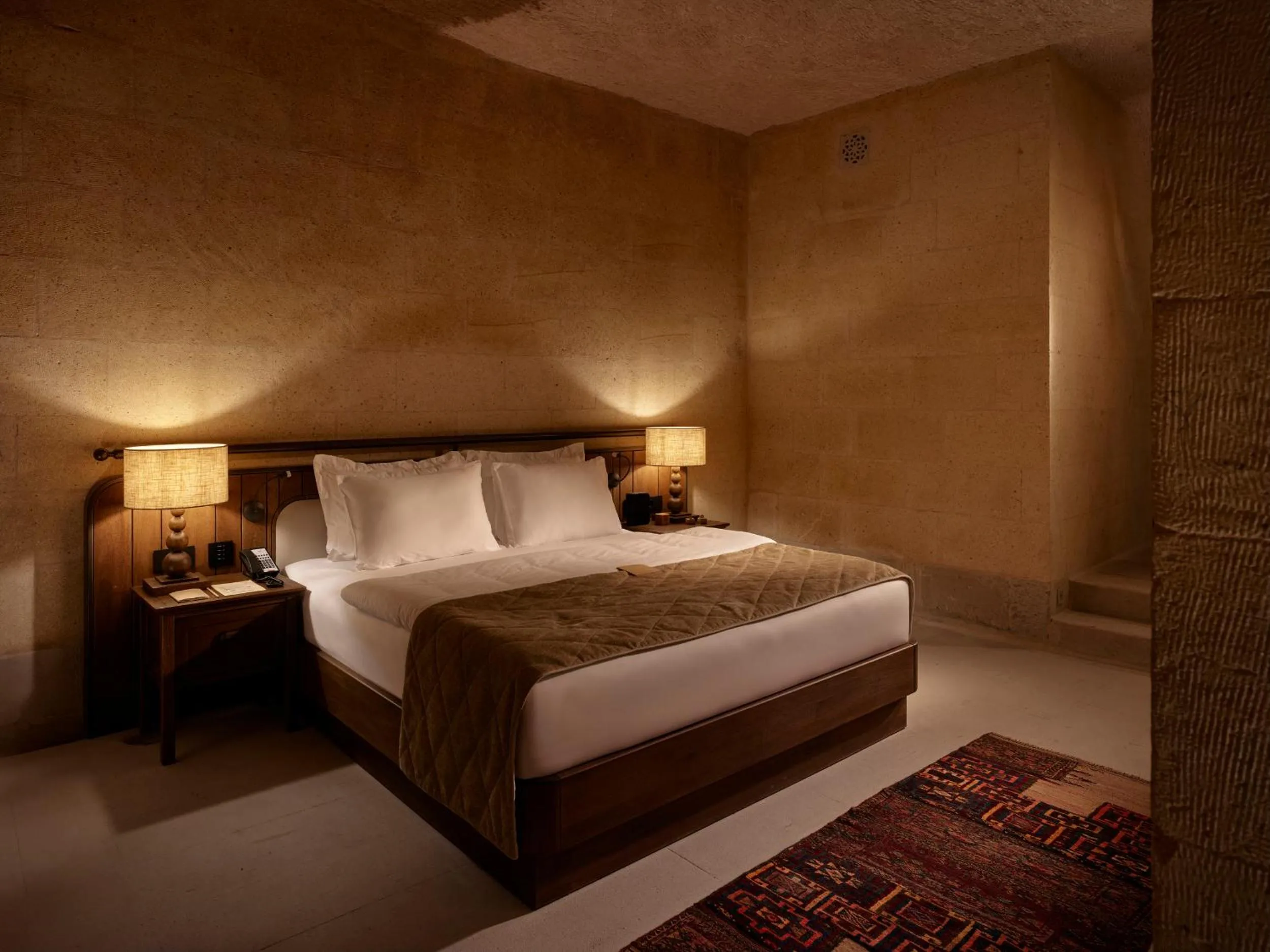 Bed in Argos in Cappadocia