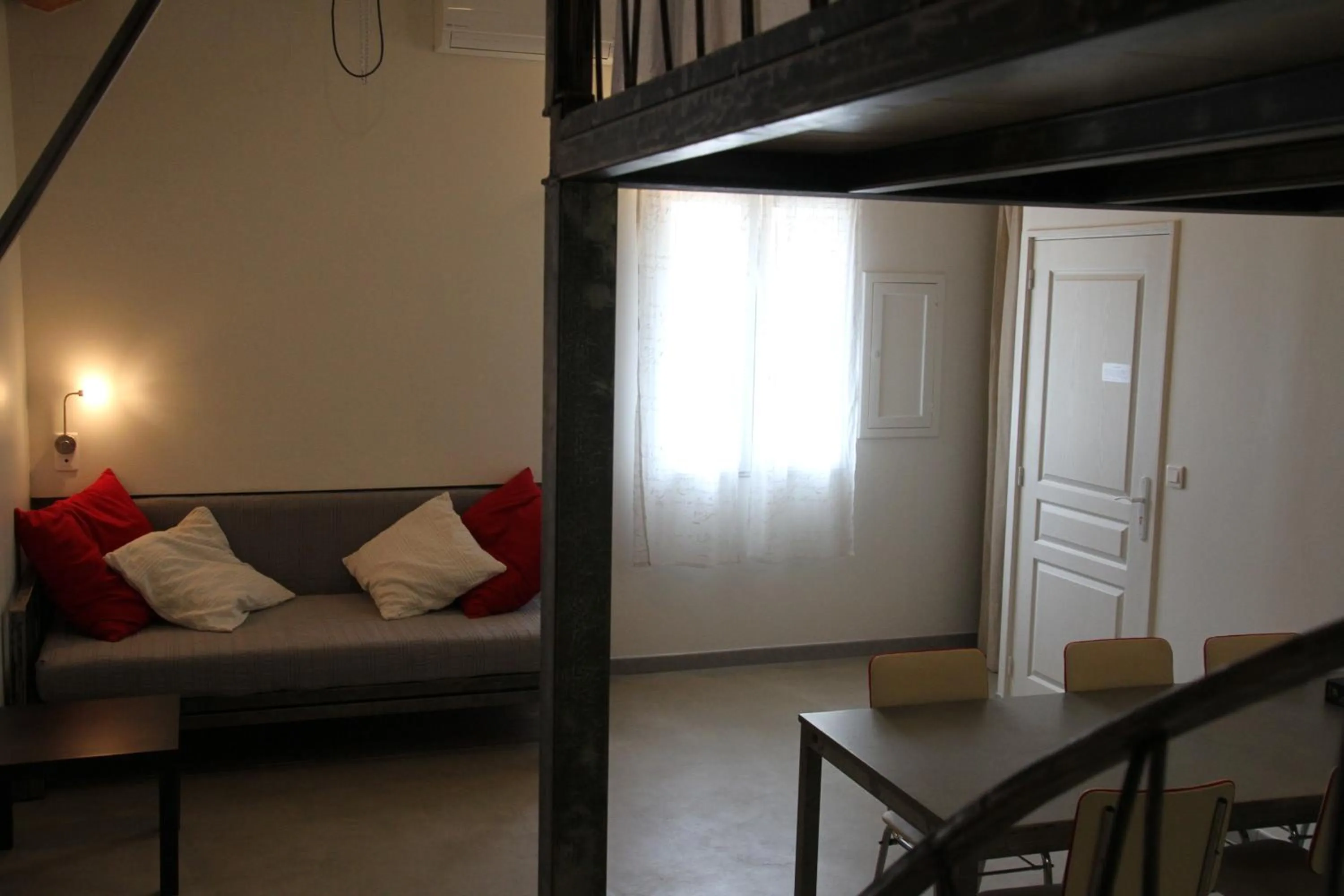 Bed in L'atelier B&B