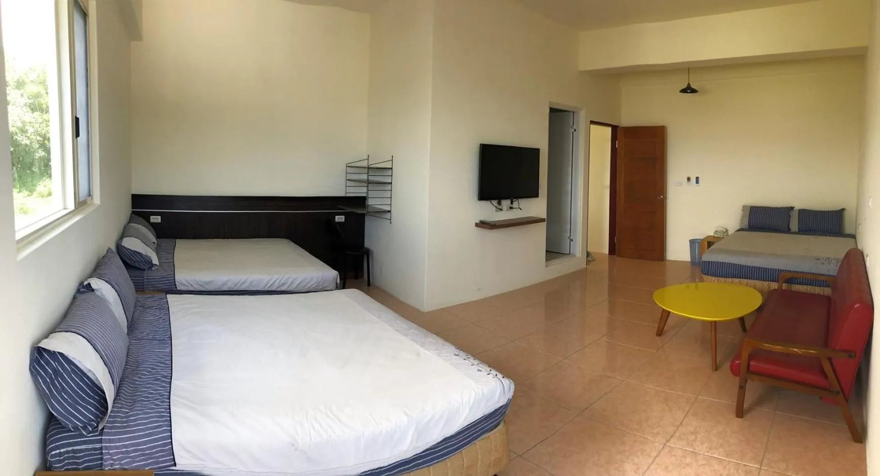 Bed in Fire Island Guest House