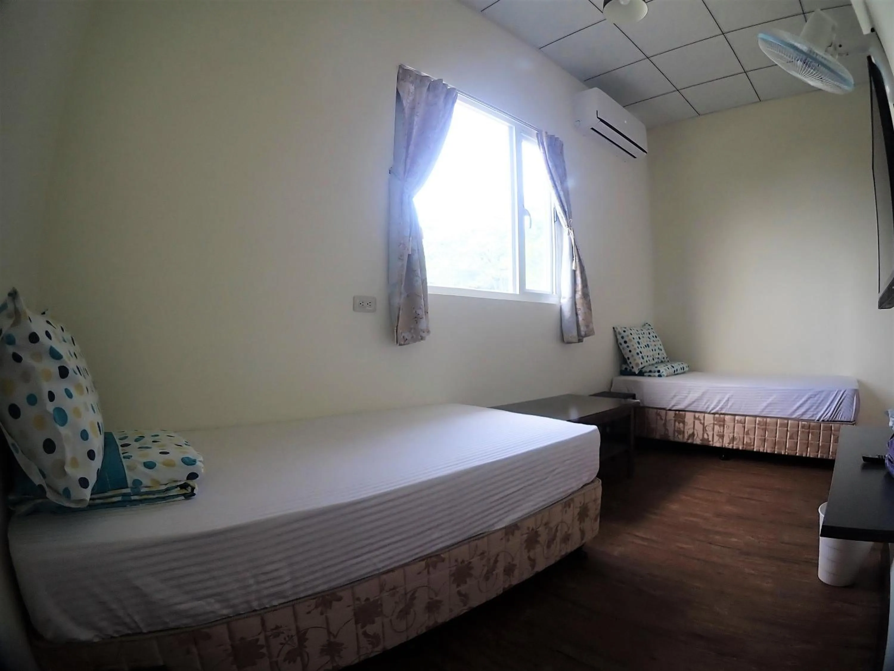 Bed in Fire Island Guest House