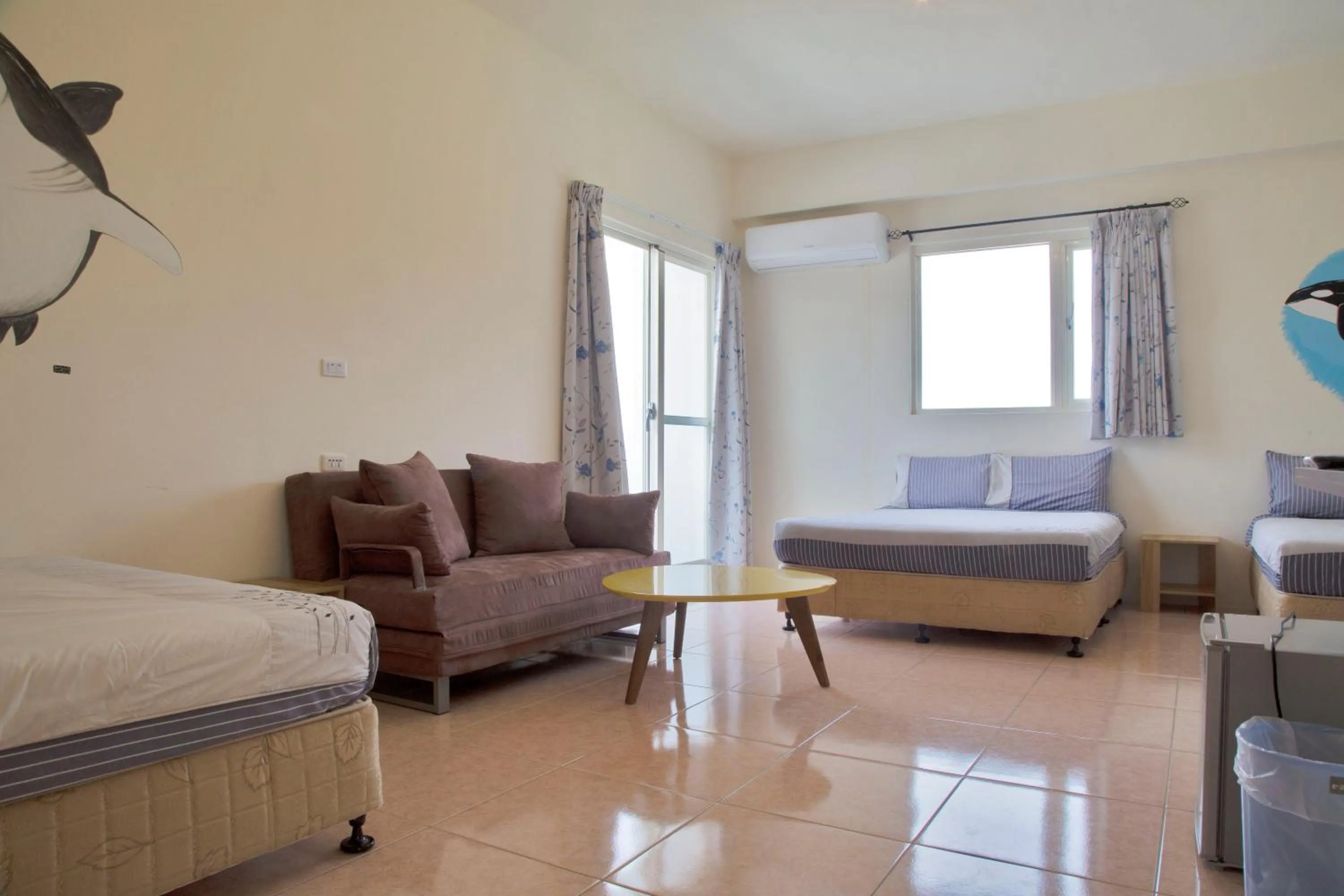 Bed in Fire Island Guest House