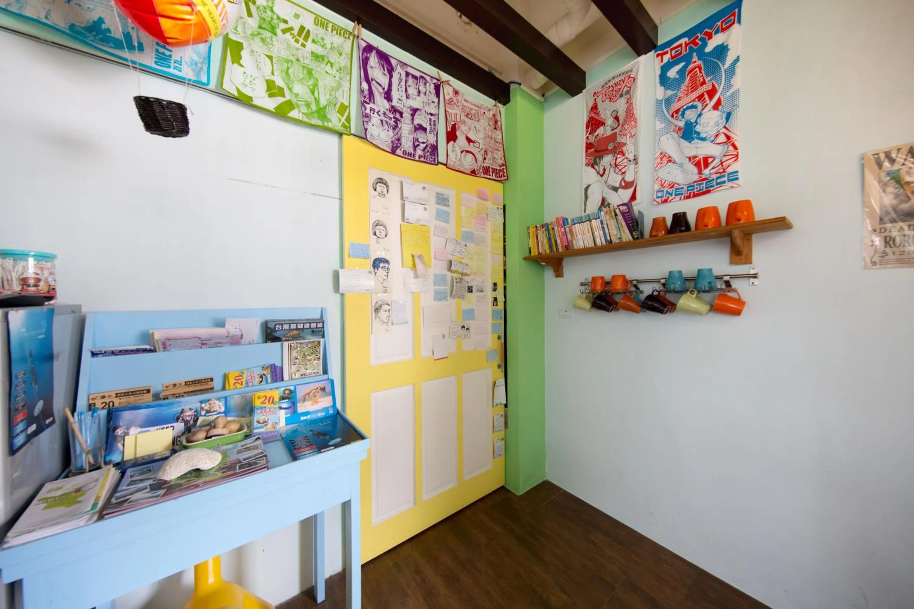 Decorative detail in Fire Island Guest House