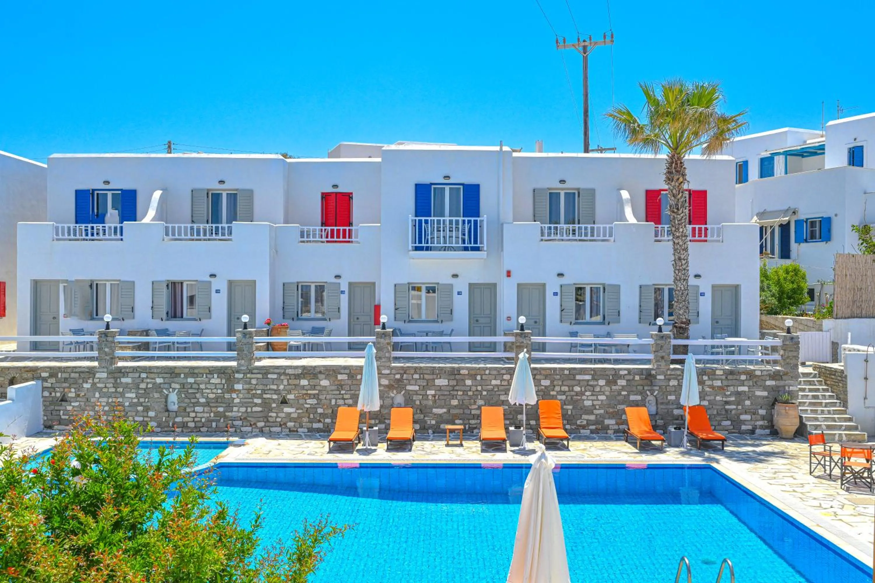 Swimming pool in Summer Shades Hotel - ex Arkoulis