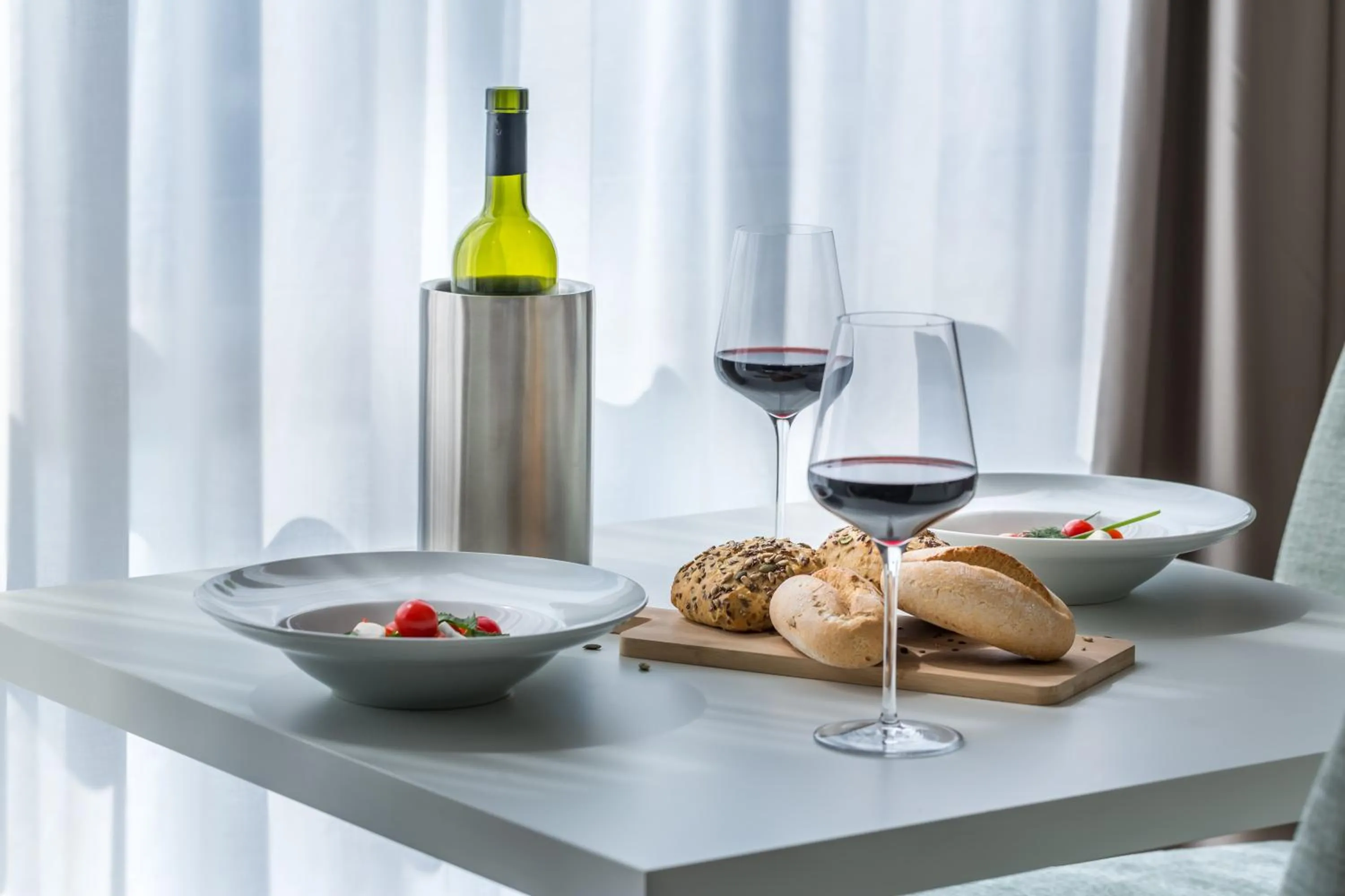 Food close-up in Apartments & Rooms Preelook