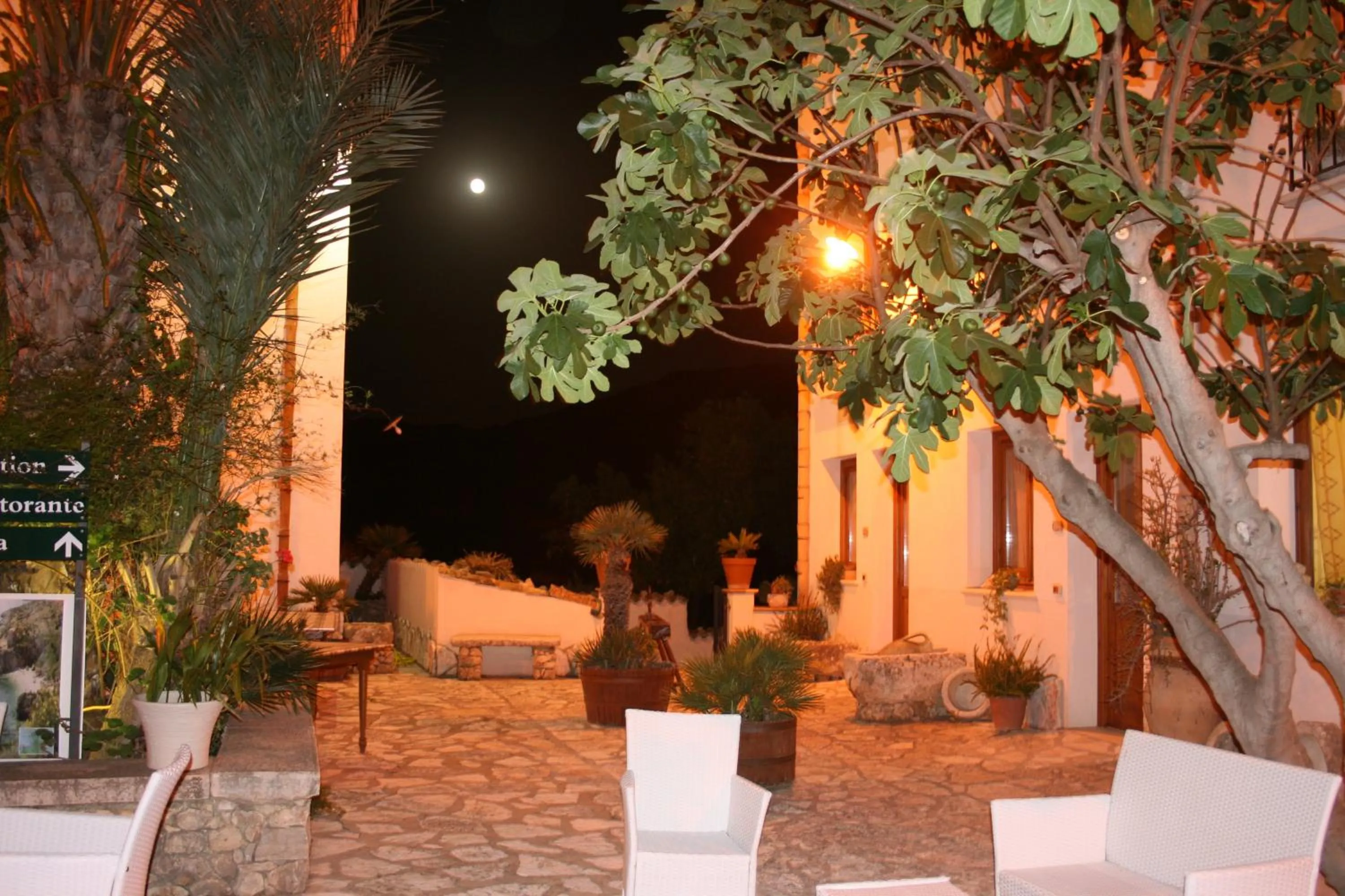 Garden in Hotel Il Cortile