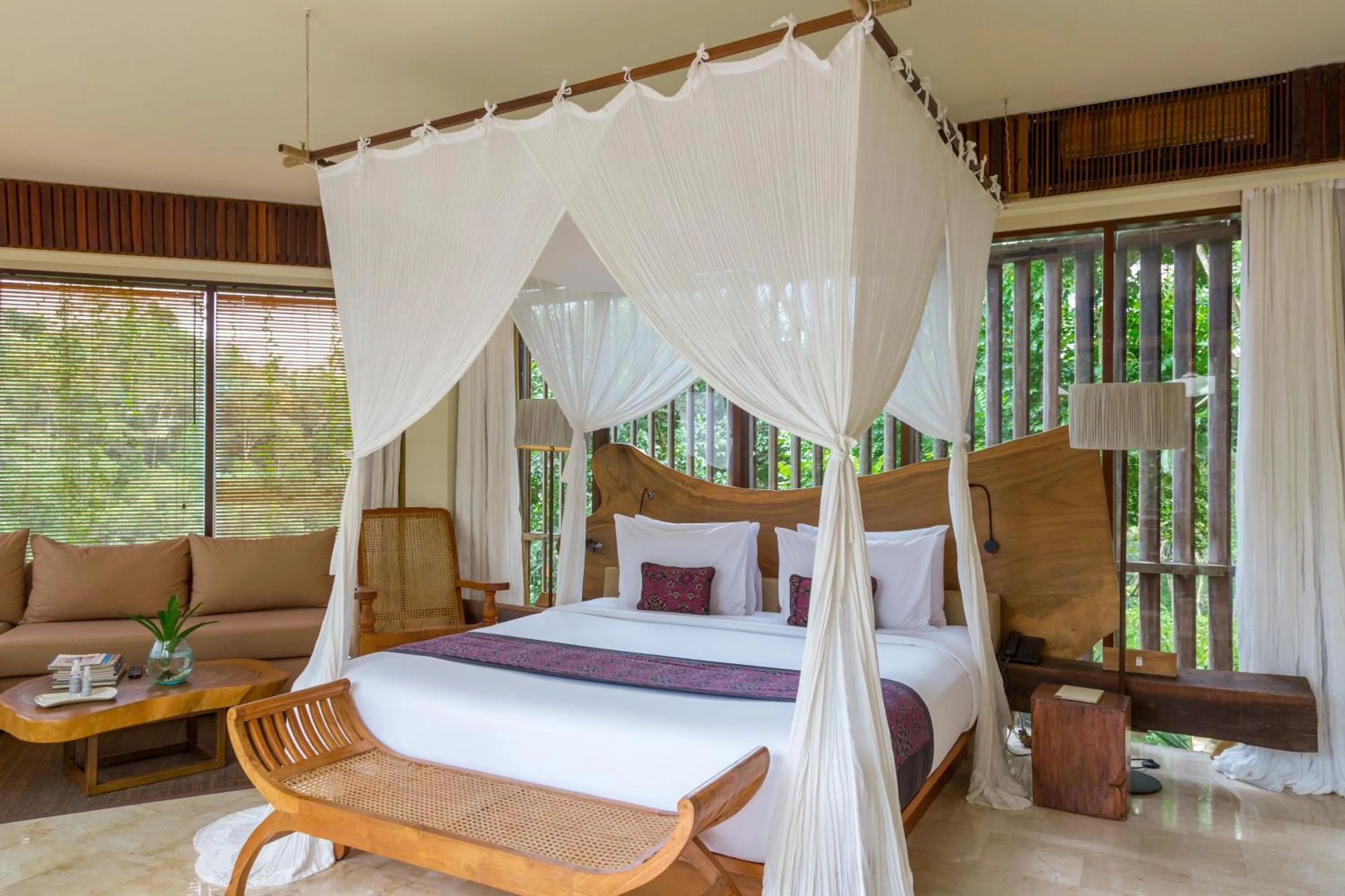 Photo of the whole room, Bed in Komaneka at Tanggayuda Ubud