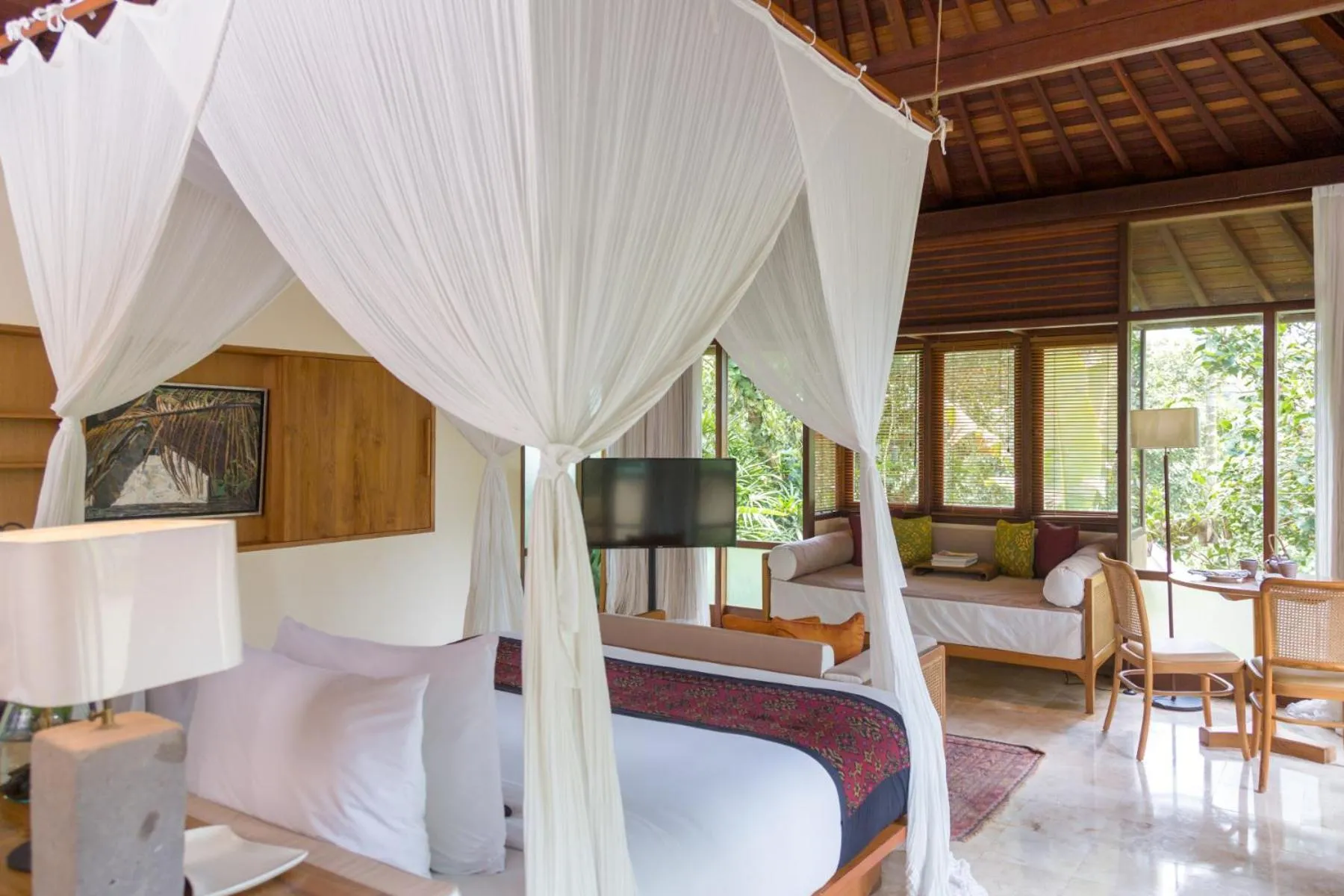 Bed in Komaneka at Tanggayuda Ubud