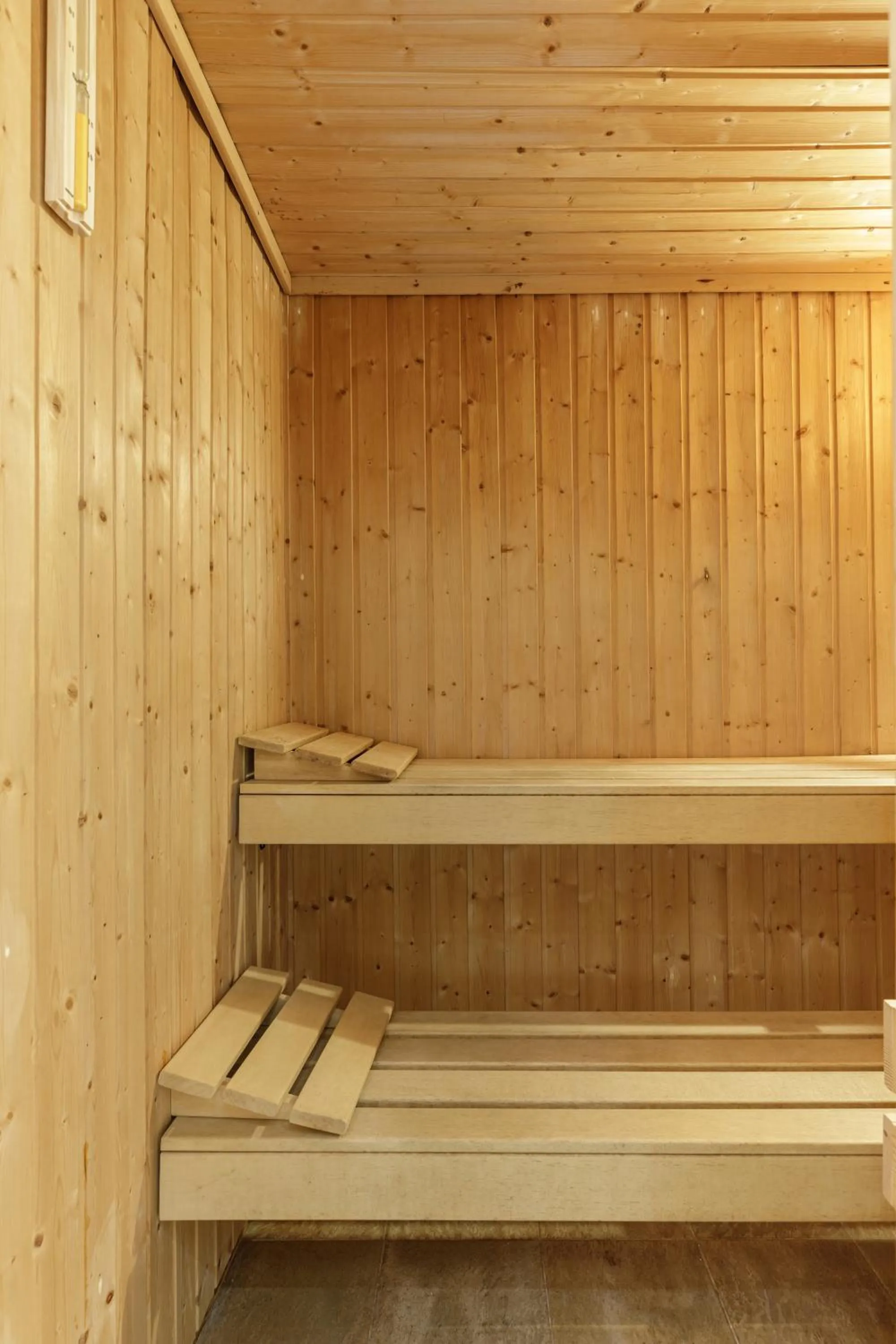 Sauna in Diverso Platamon, Luxury Hotel & Suites