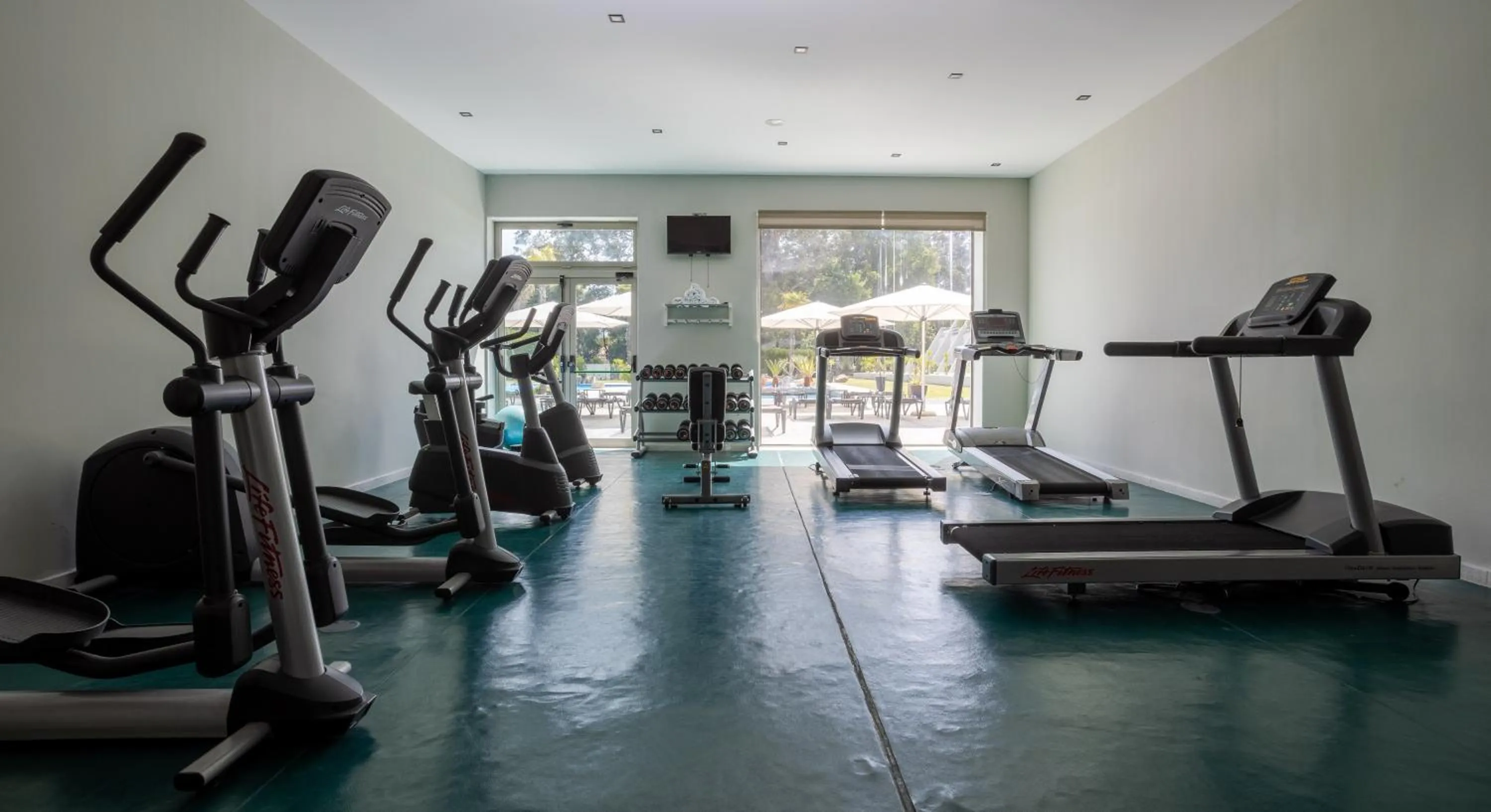 Fitness centre/facilities in Hotel Porta do Sol Conference & SPA