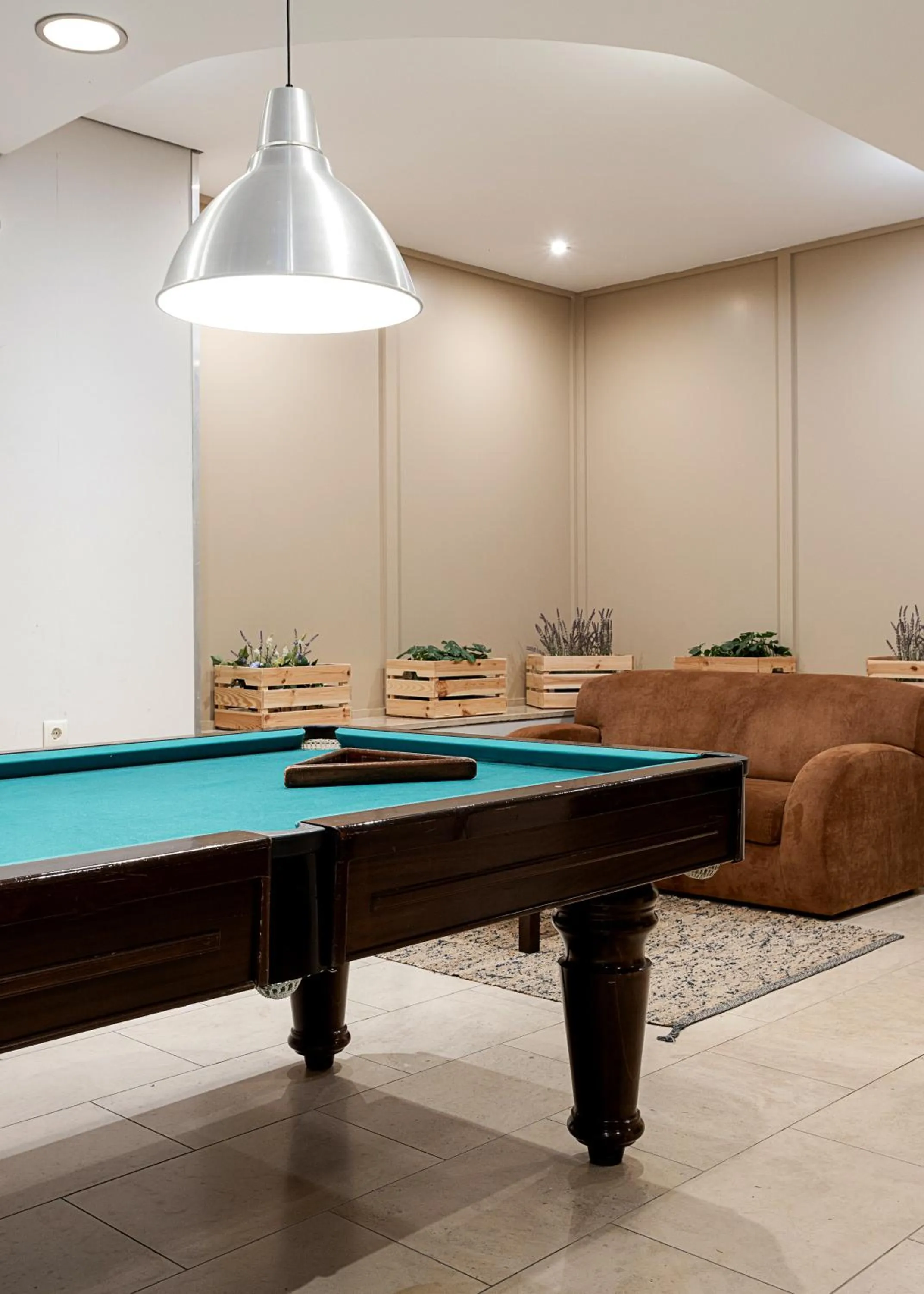 Game Room in Hotel Porta do Sol Conference & SPA